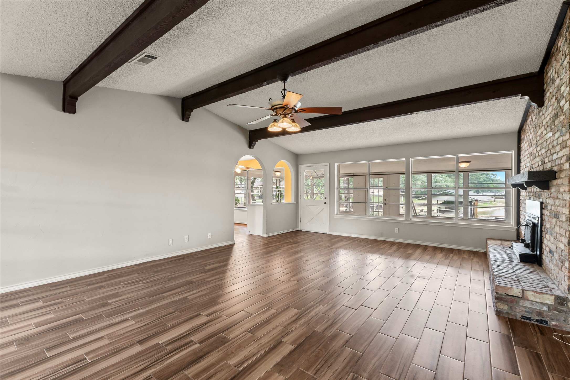 111 Deer Island Road