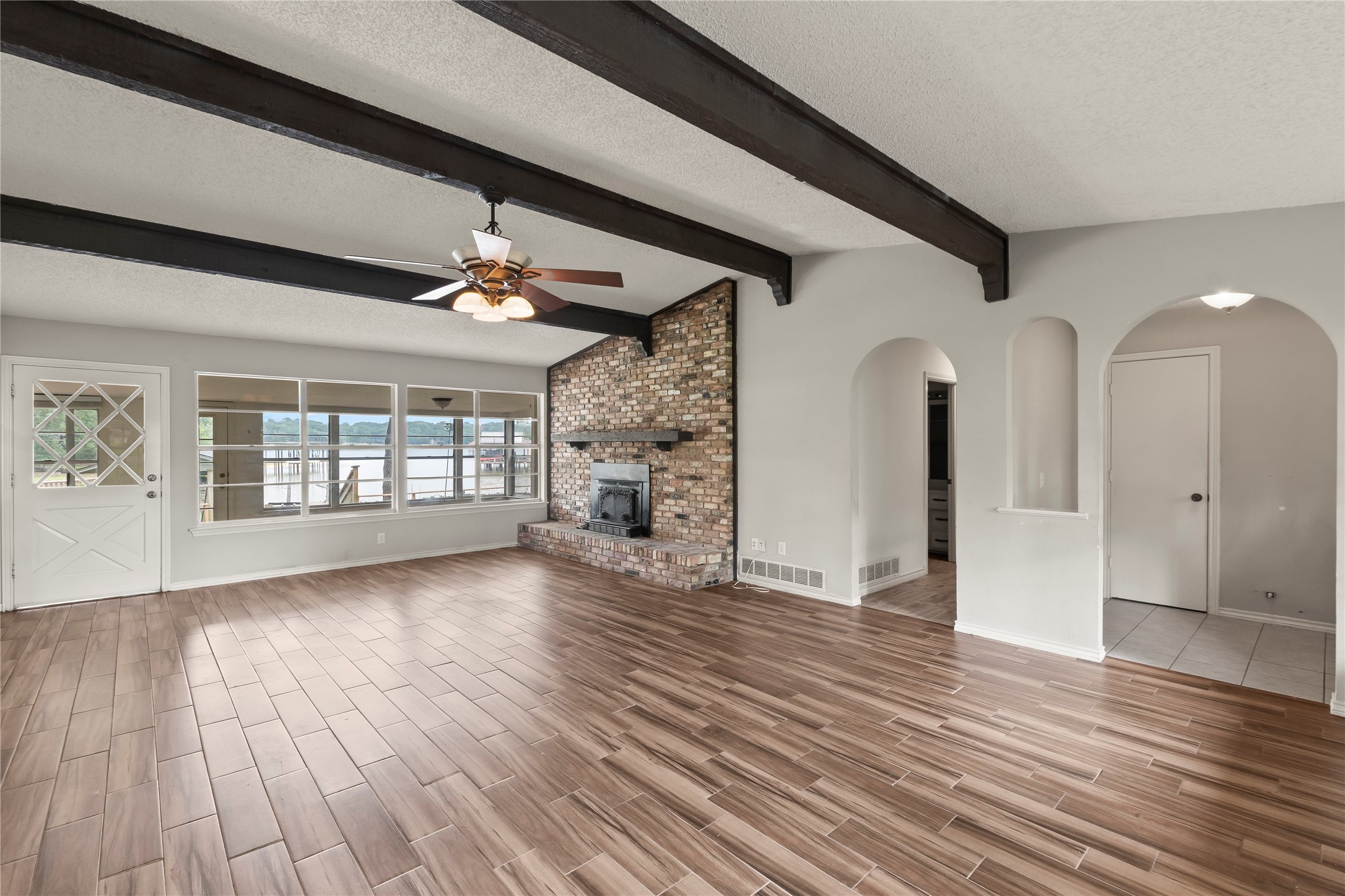 111 Deer Island Road