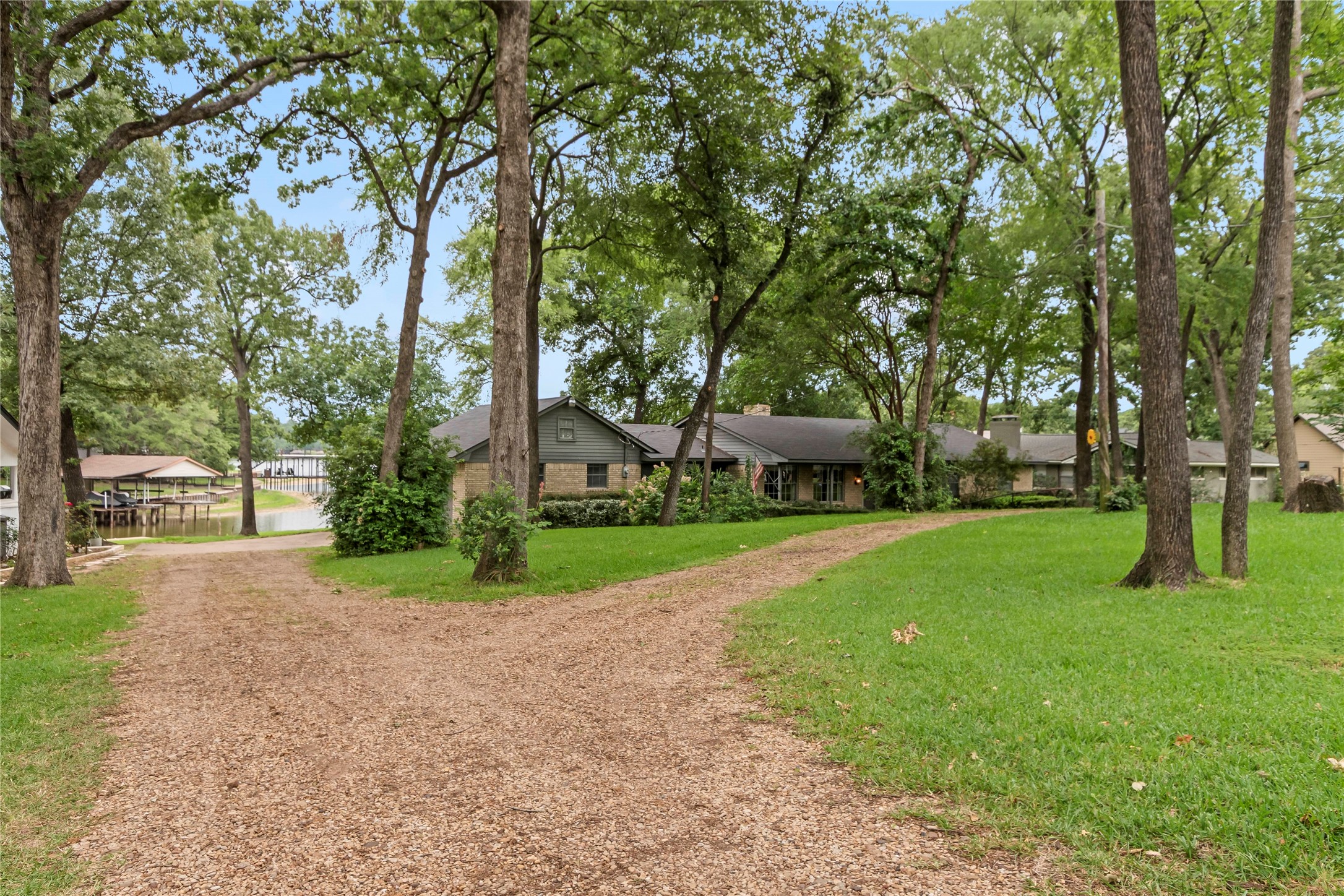 111 Deer Island Road