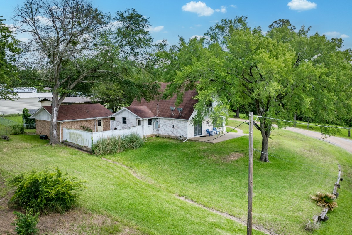 100 W Oak Acres Drive W