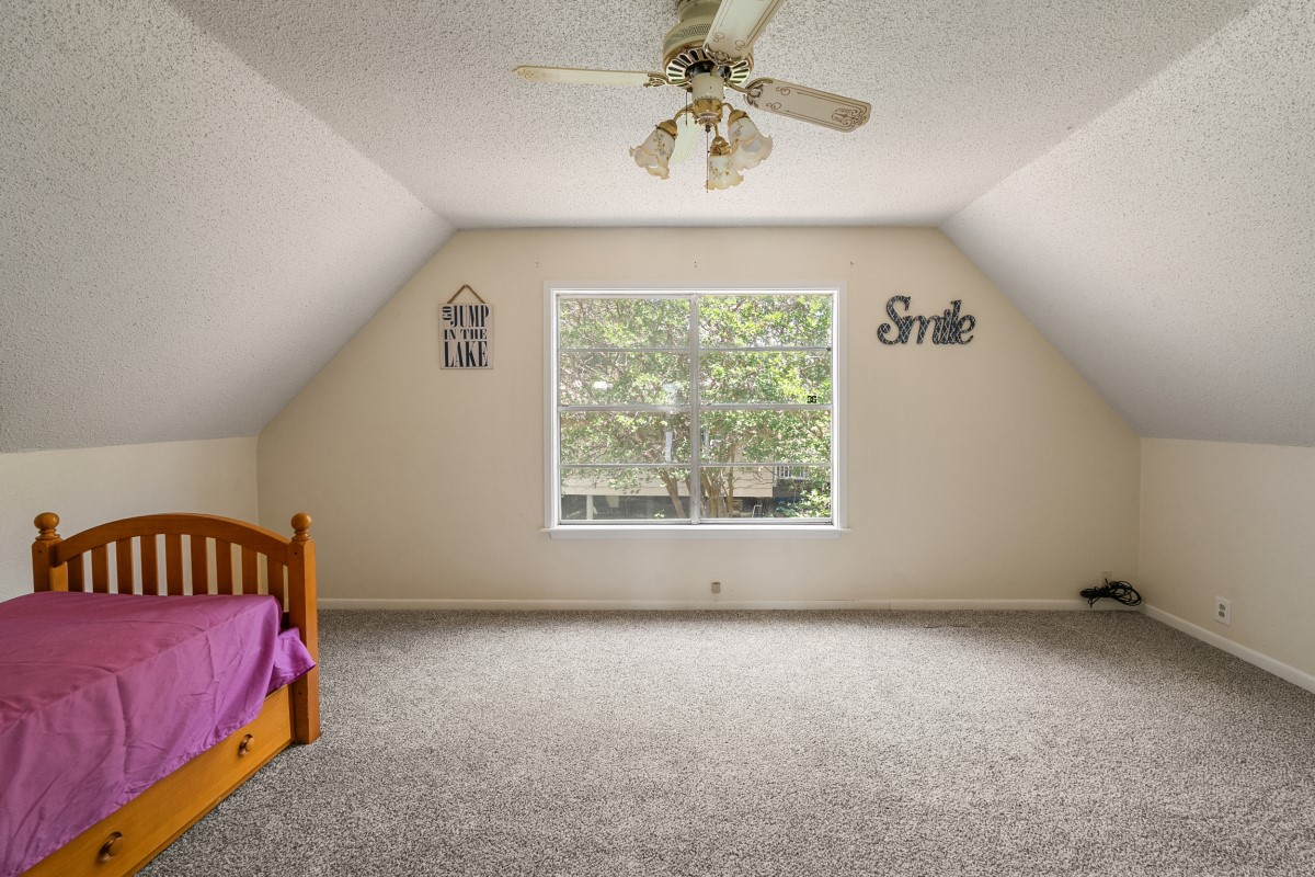 100 W Oak Acres Drive W