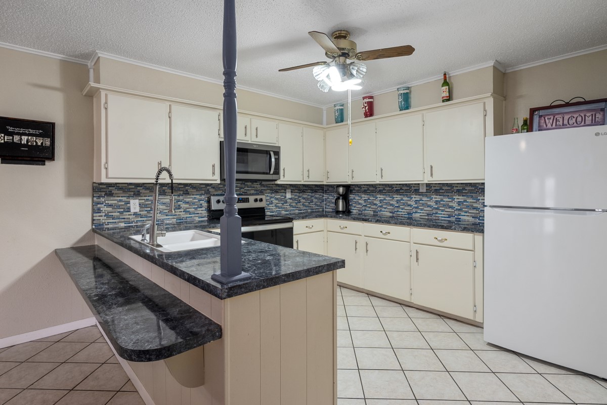 100 W Oak Acres Drive W