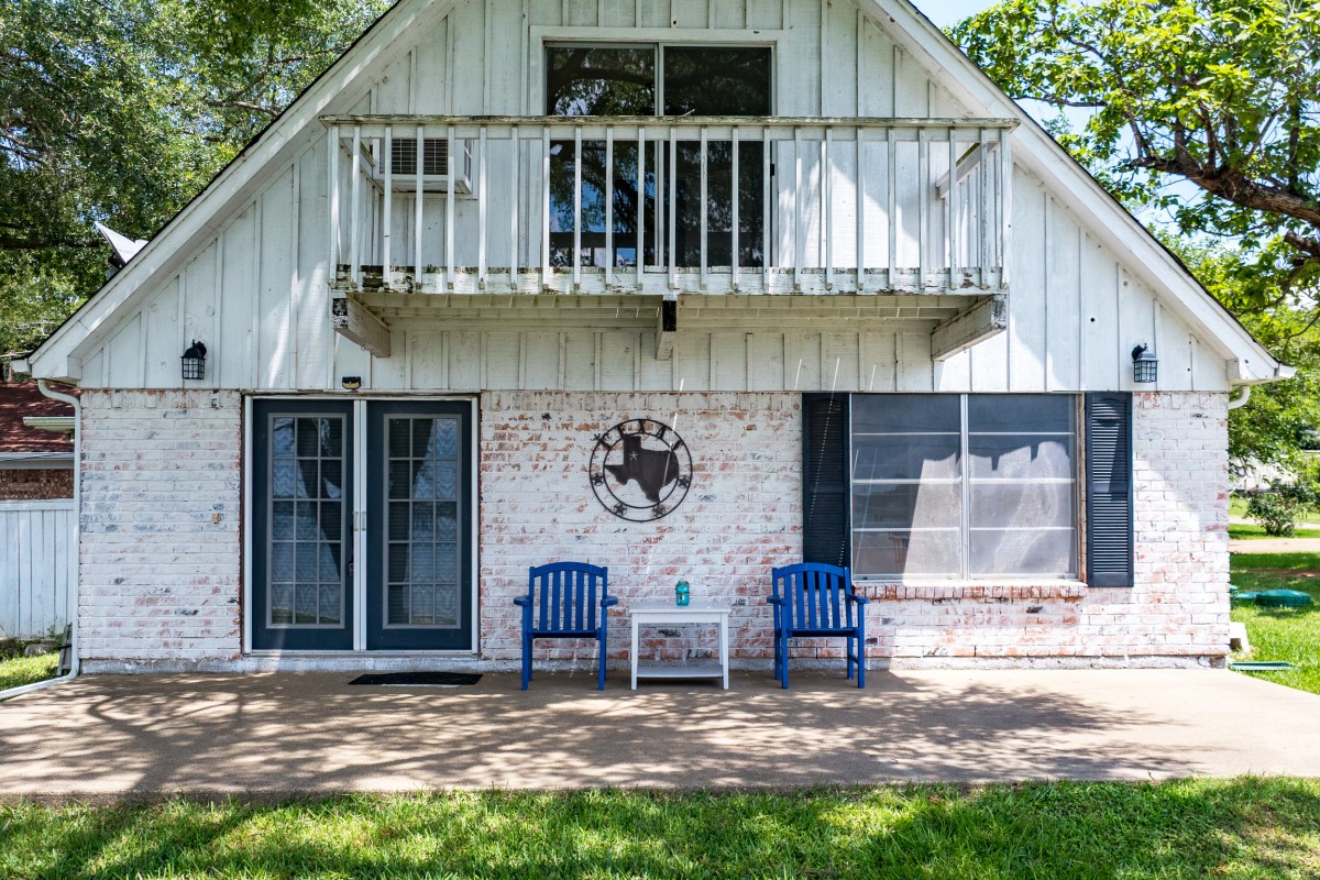 100 W Oak Acres Drive W
