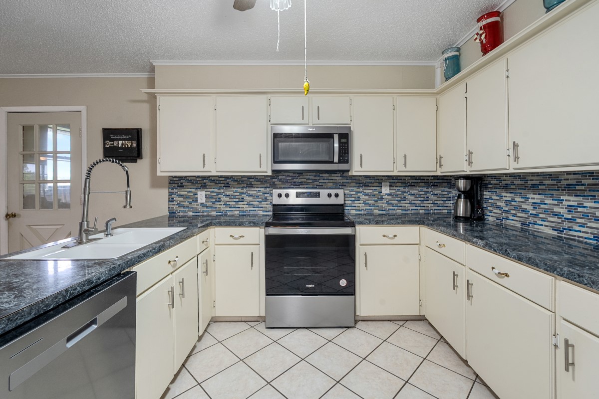 100 W Oak Acres Drive W