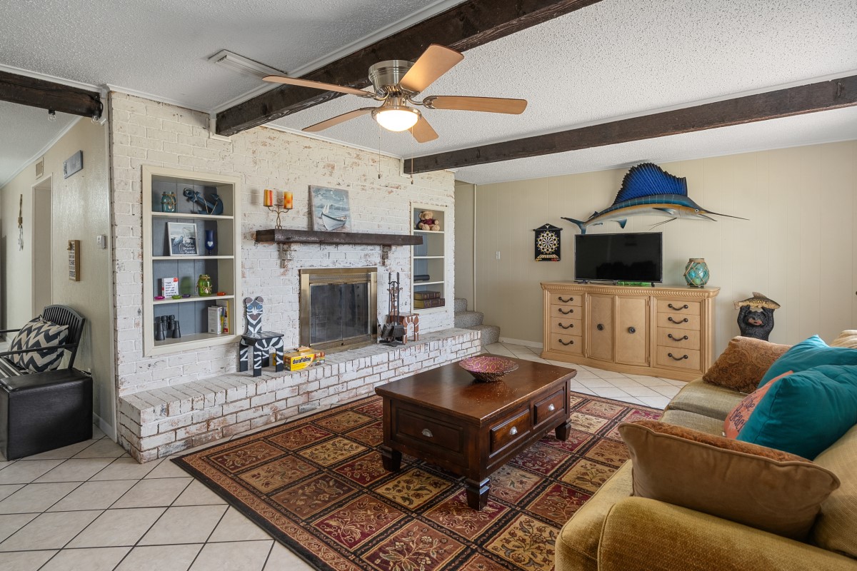 100 W Oak Acres Drive W