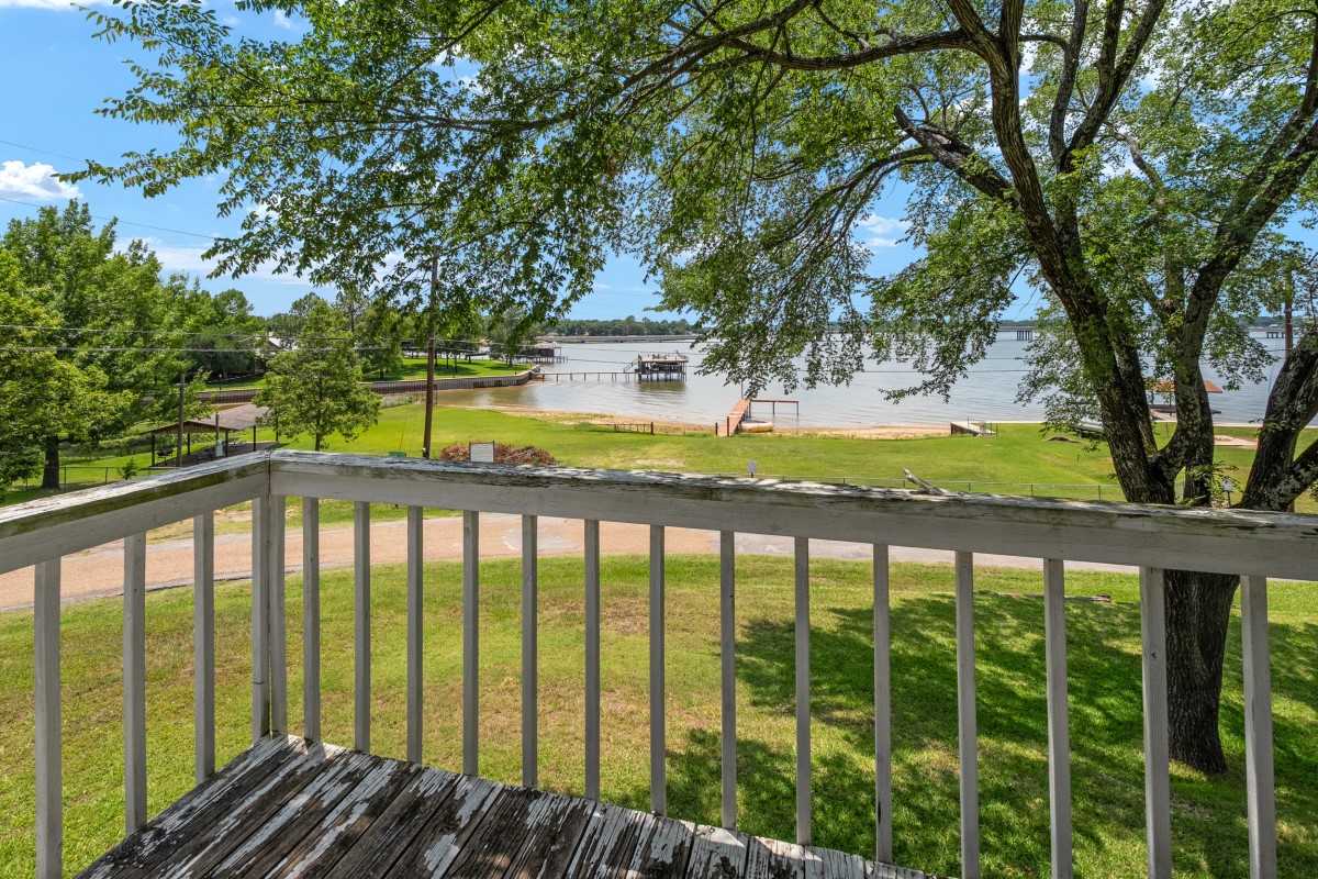 100 W Oak Acres Drive W
