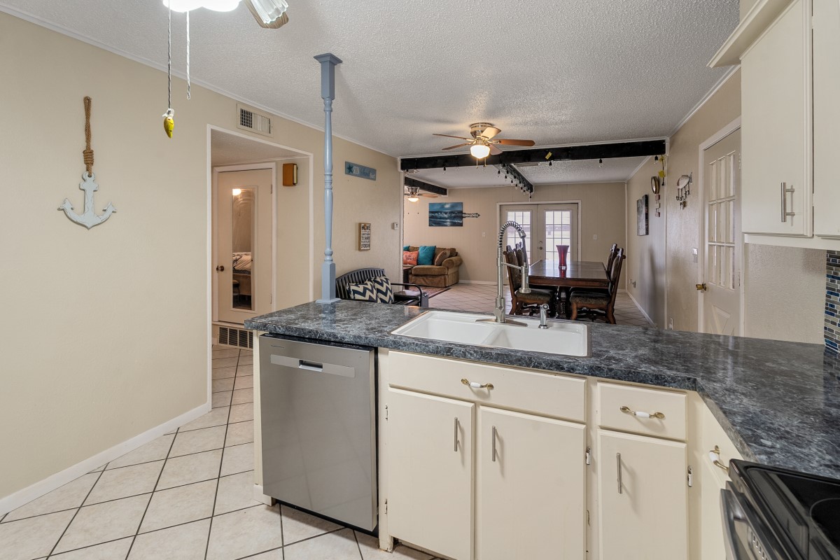 100 W Oak Acres Drive W