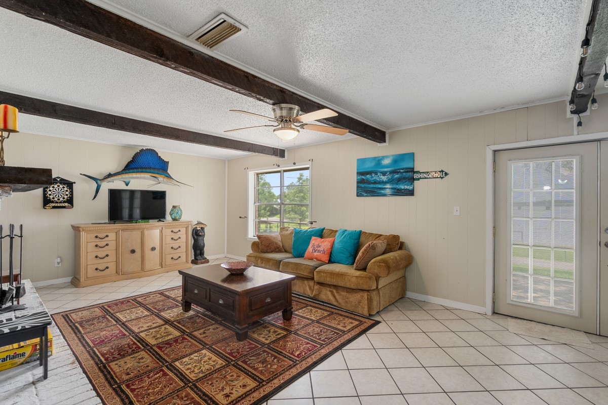 100 W Oak Acres Drive W