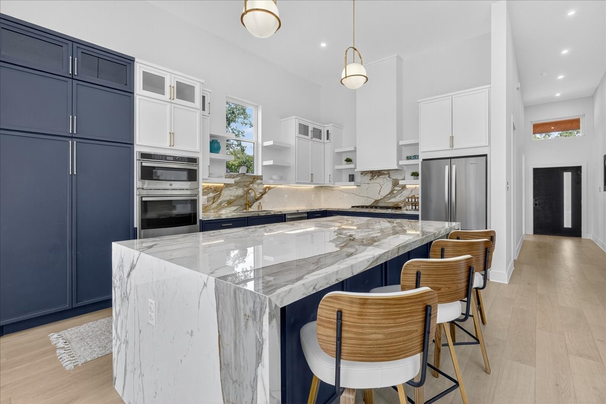 111 Nob Hill Circle