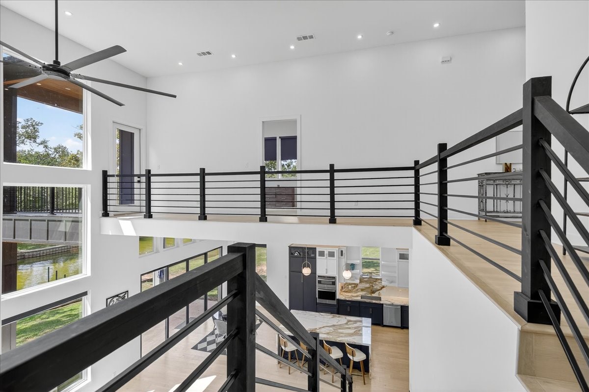 111 Nob Hill Circle