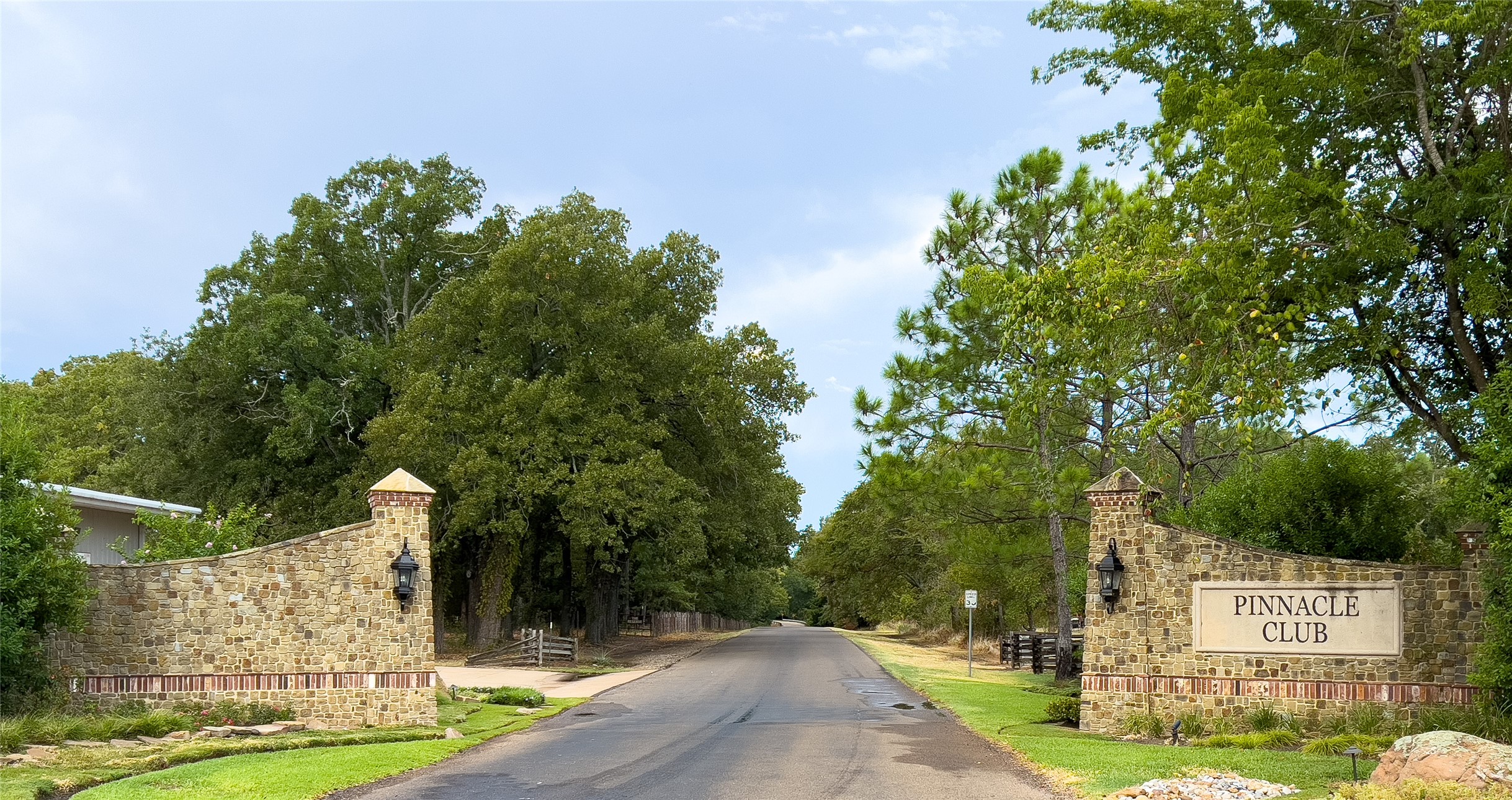 301 Saint Andrews Drive