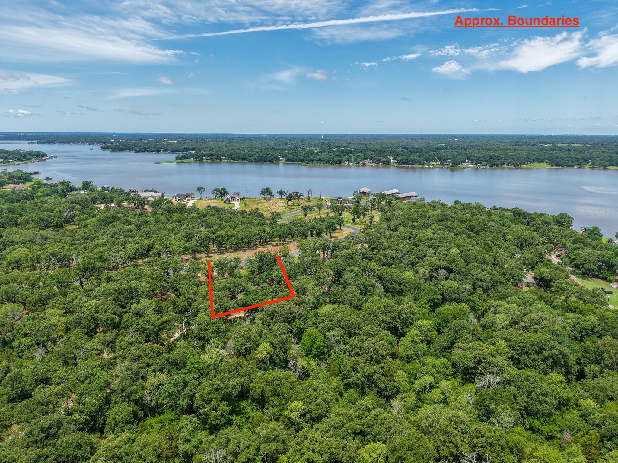 7002 Lakeshore Way