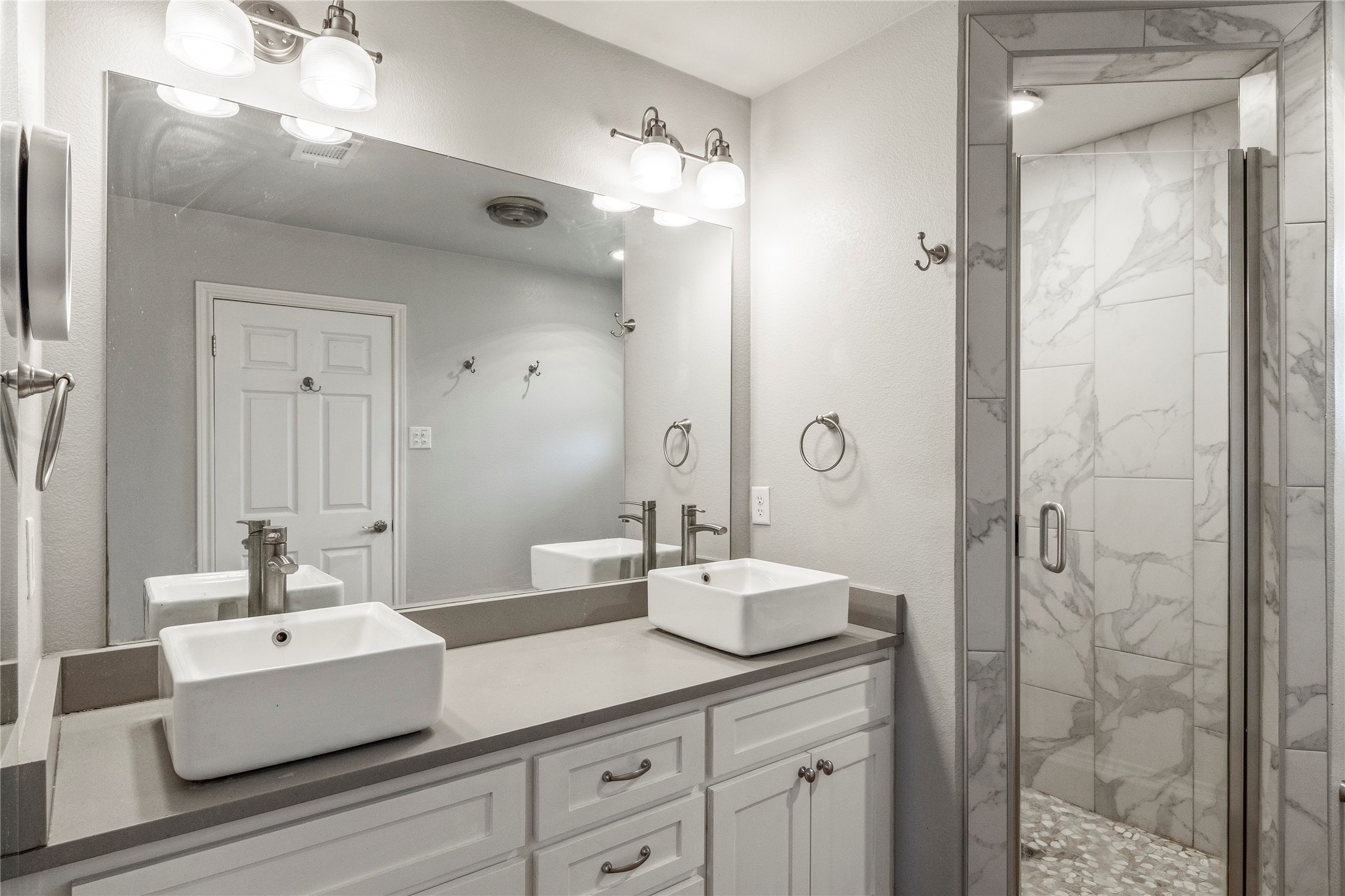 14808 Shady Trail Circle