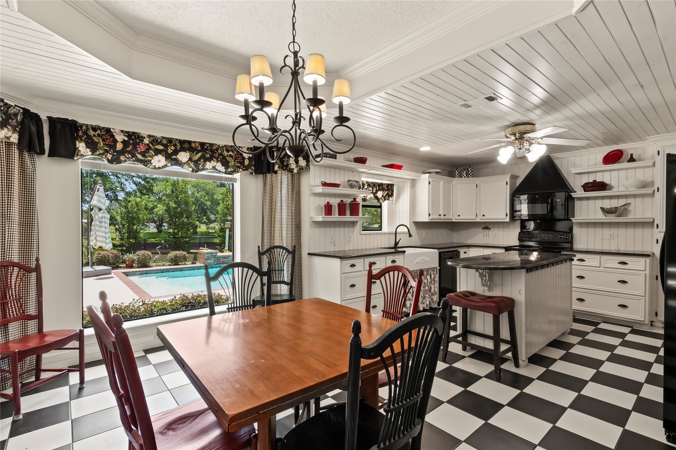 102 Foster Ranch Road