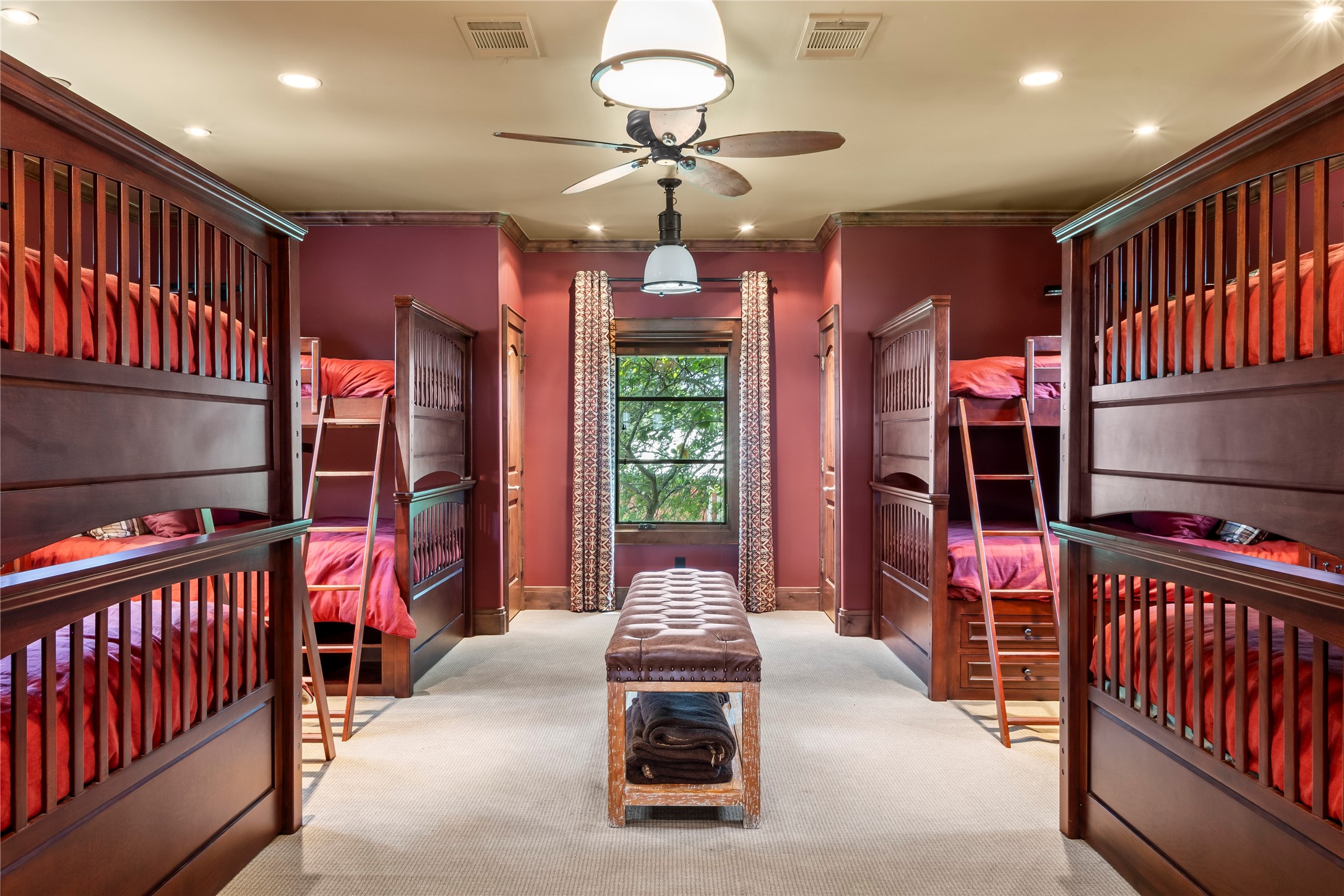 12391 Pleasure Hills Circle