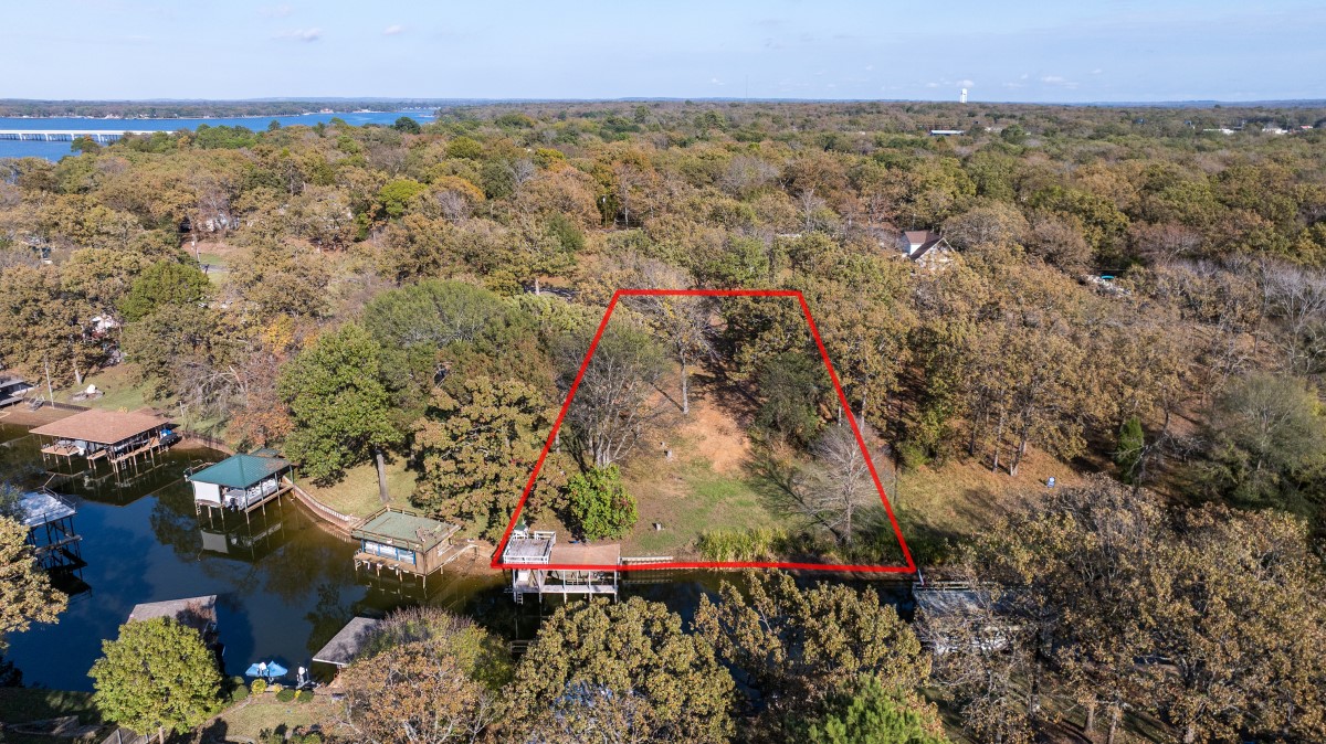 5540 Point Lavista