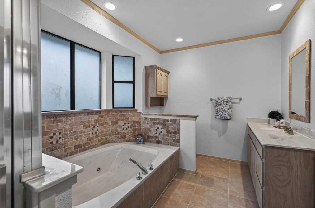 148 Vista Drive