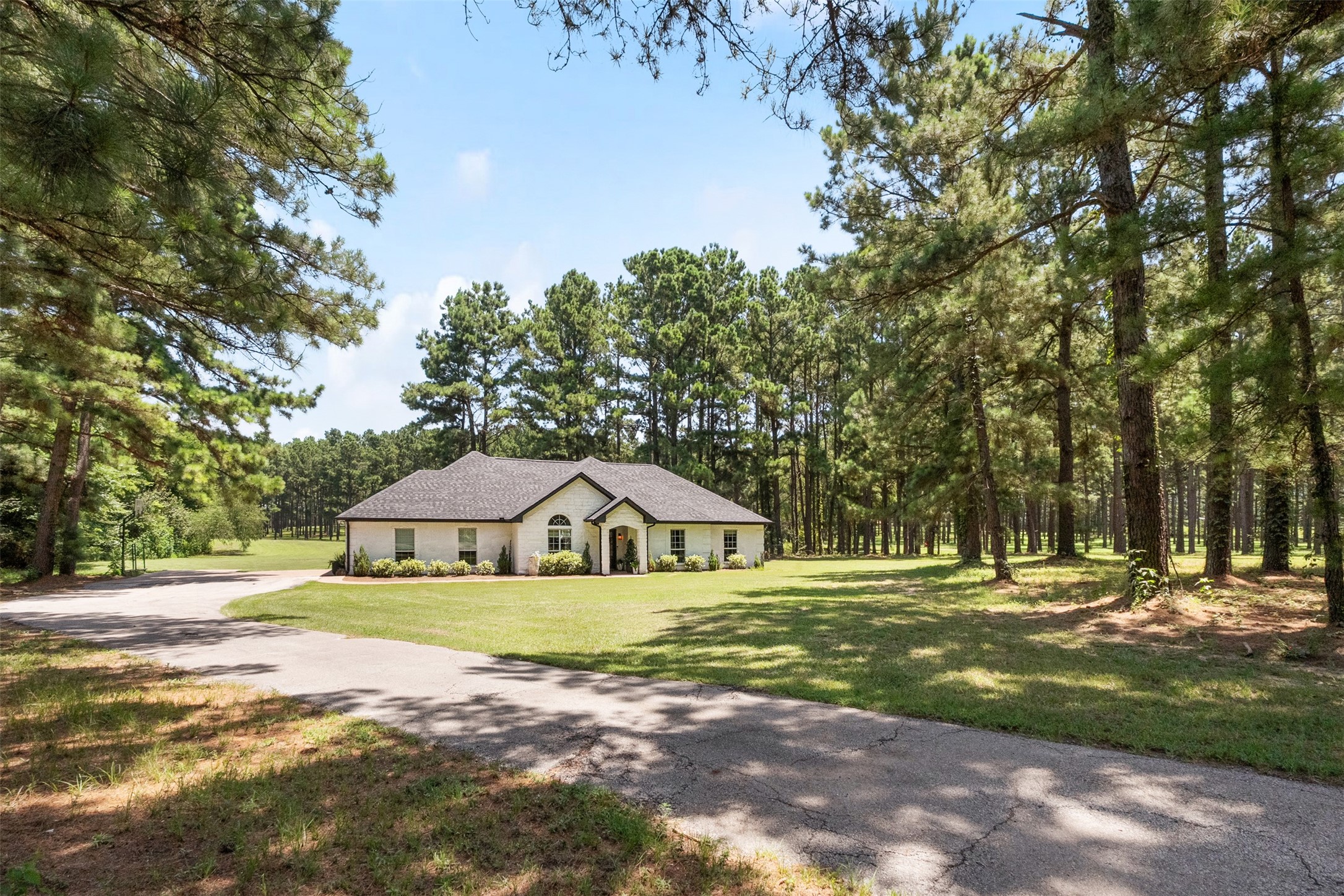 1109 Robbins Road