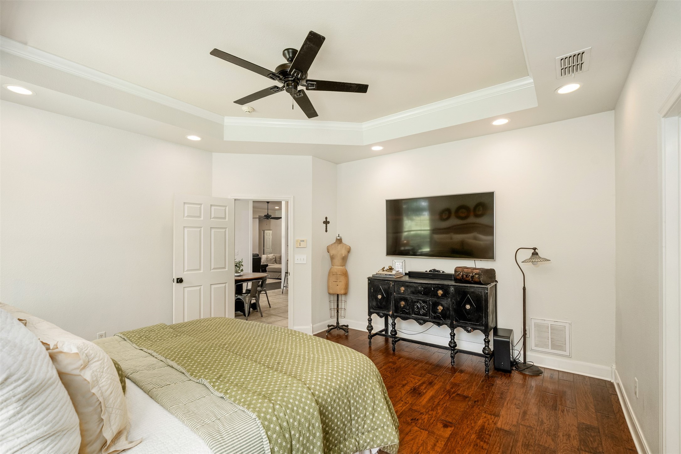 1109 Robbins Road