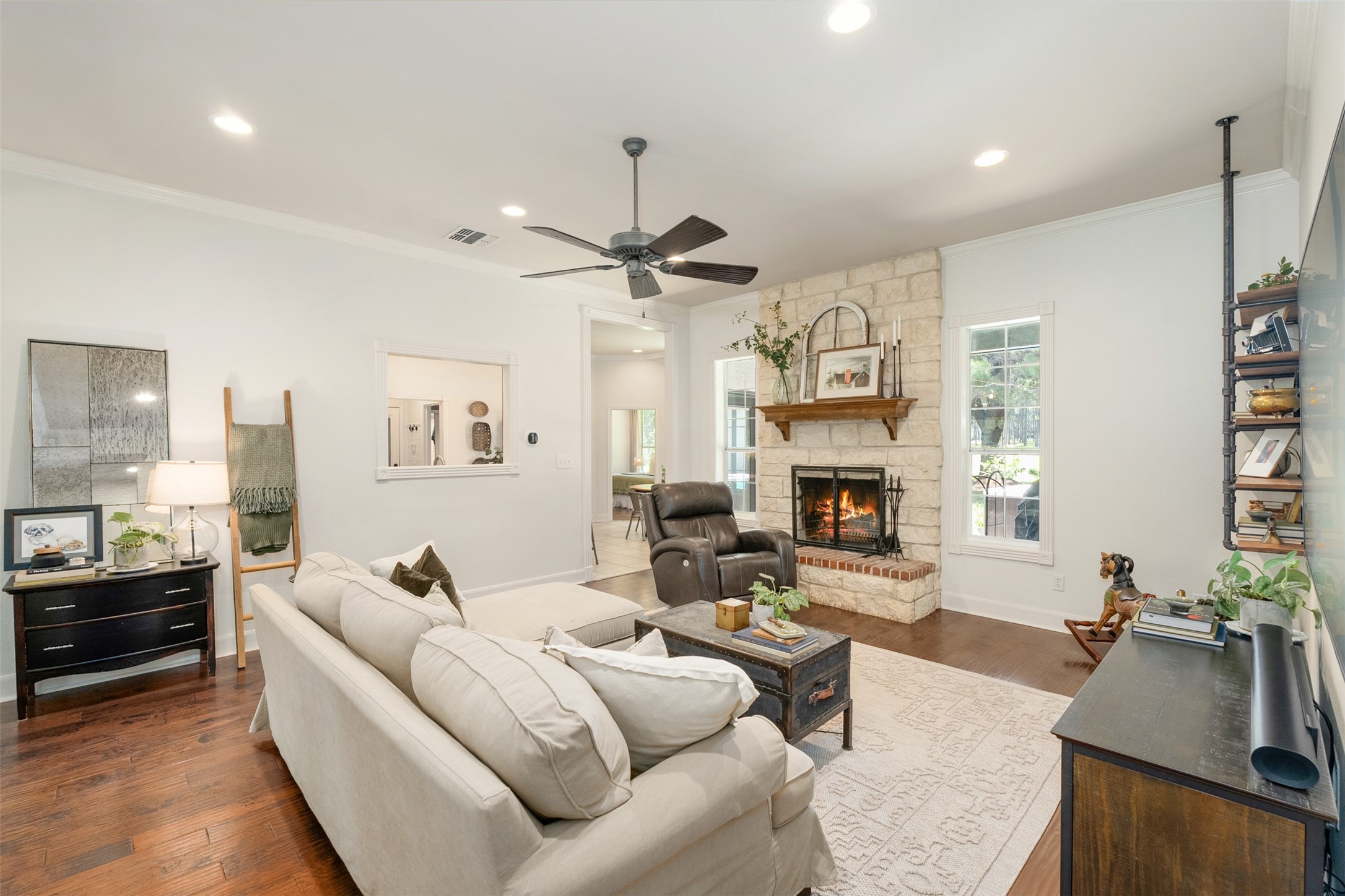 1109 Robbins Road