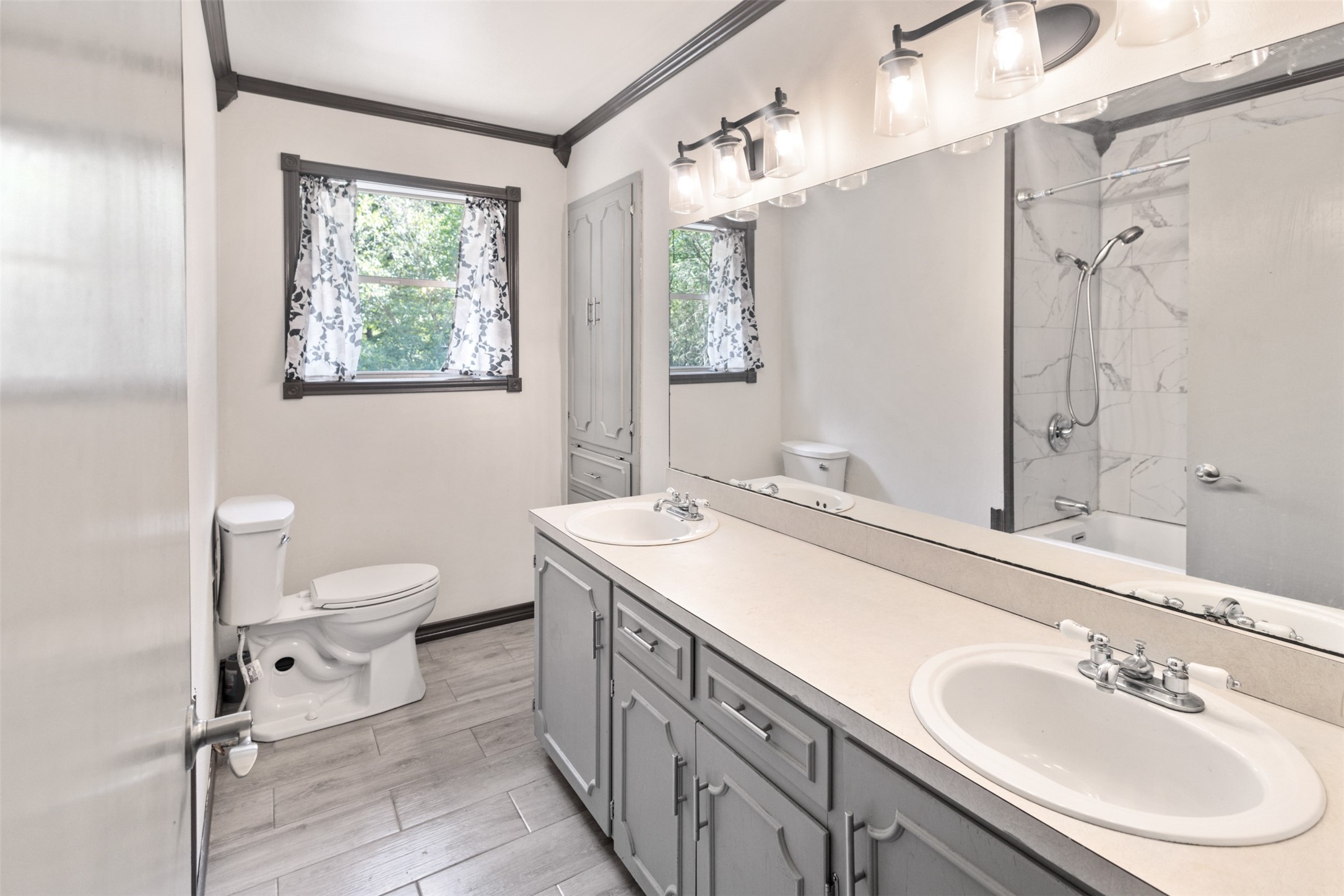 14344 Daniel Boone Lane