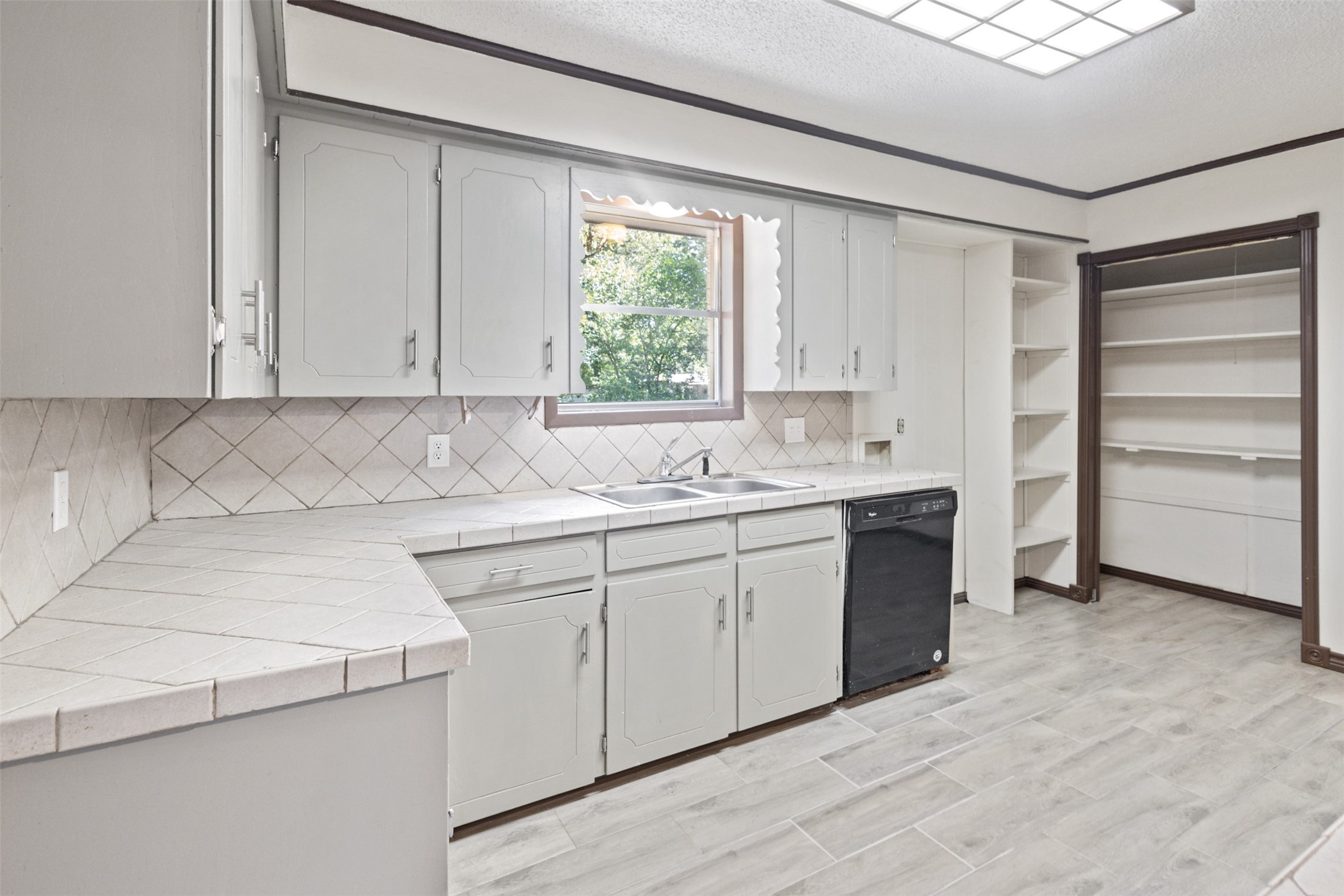 14344 Daniel Boone Lane