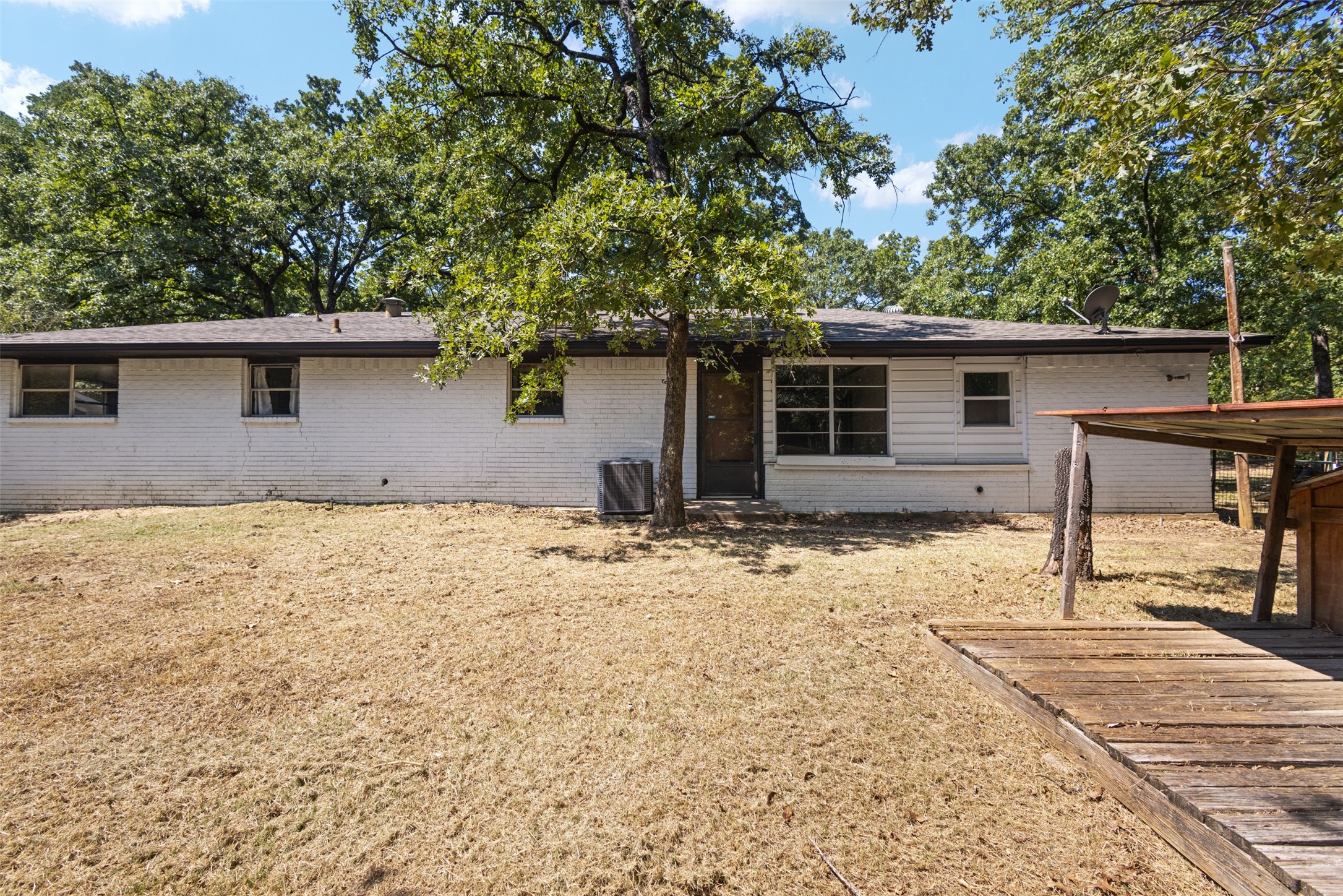 14344 Daniel Boone Lane