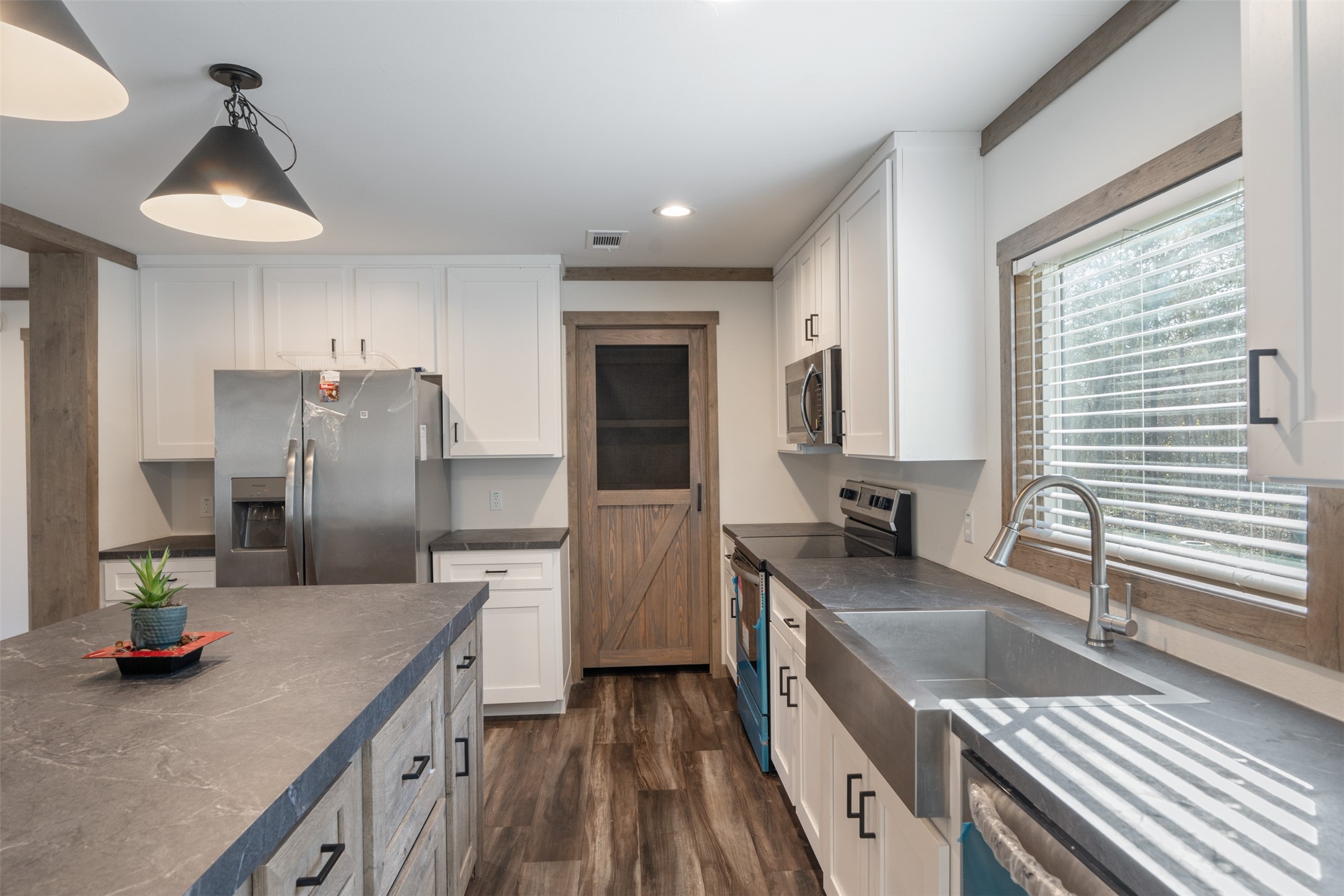 9603 County Road 2404