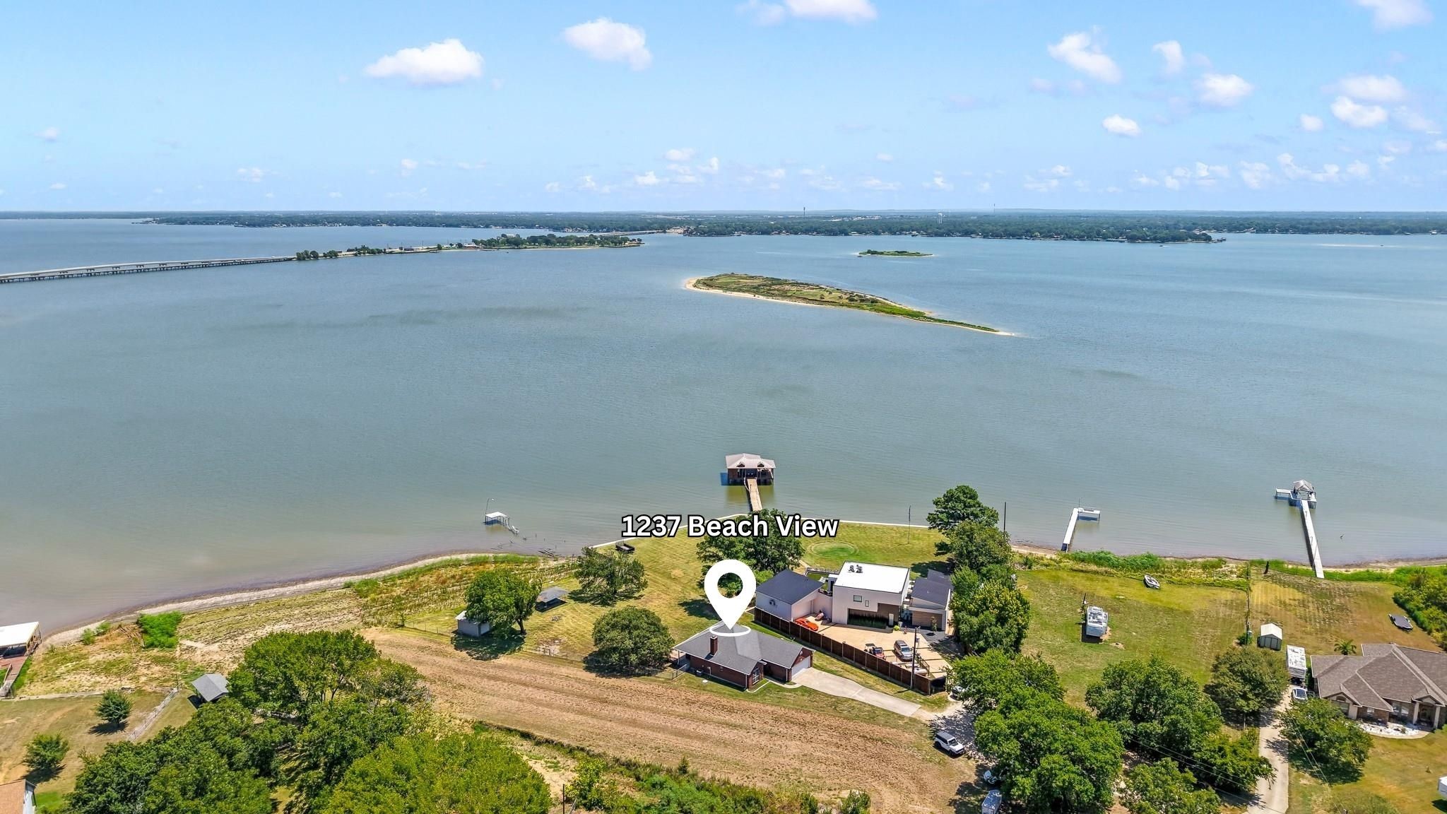 1237 Beach View