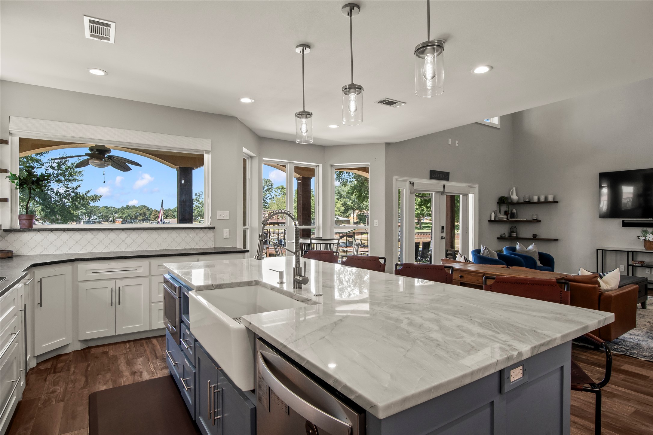 152 Sunset Drive