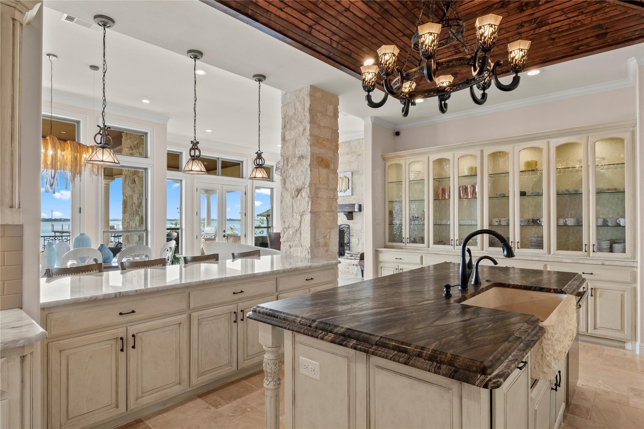 204 Pinnacle Club Place
