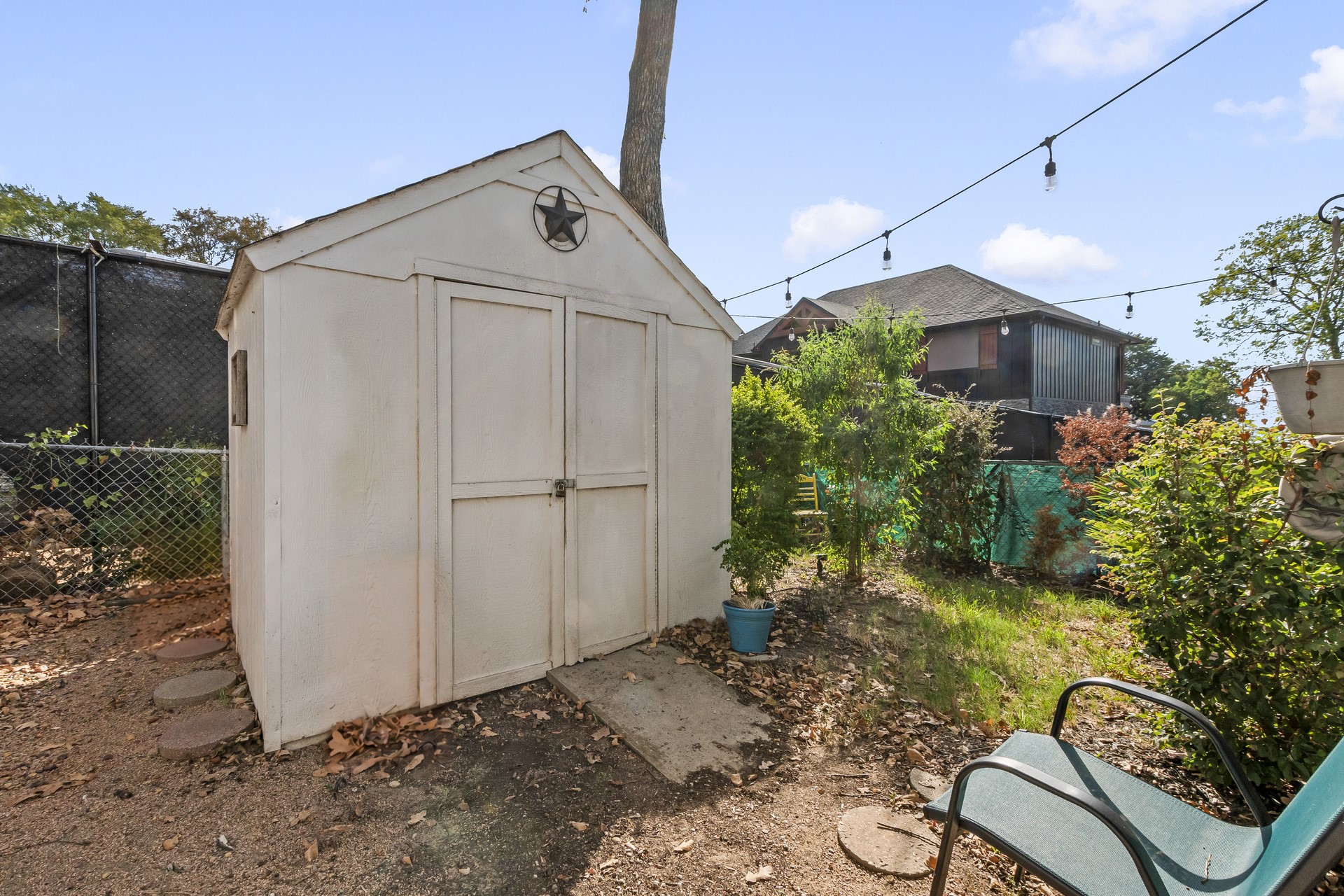 303 S Bay Circle