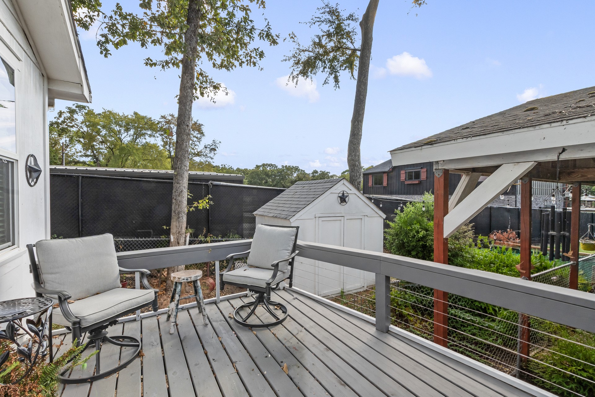 303 S Bay Circle