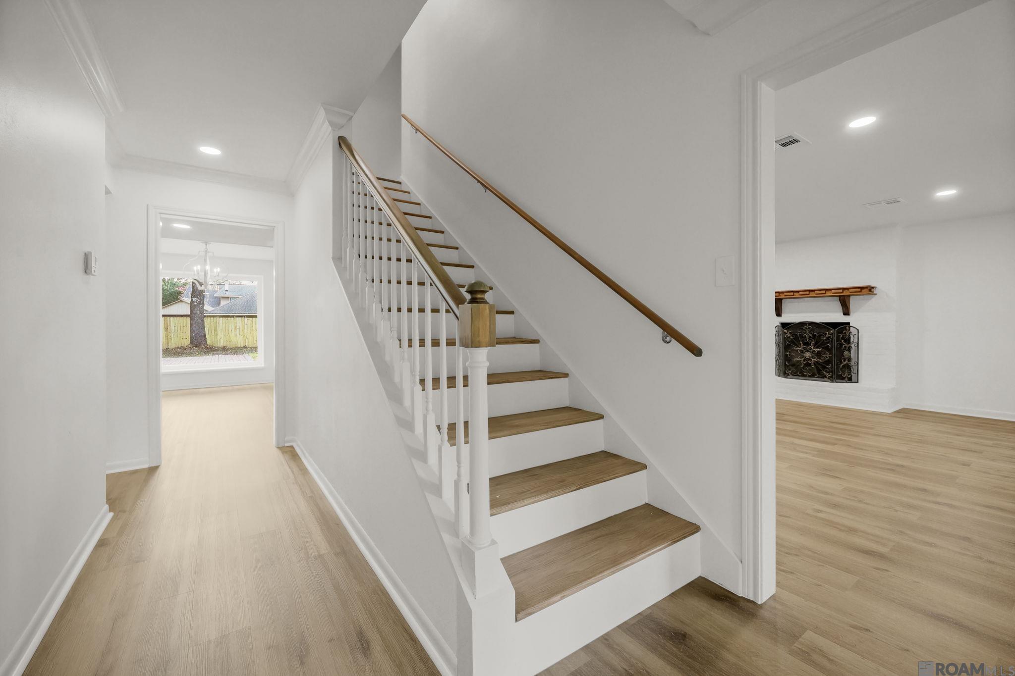 5935 Hickory Ridge Bl