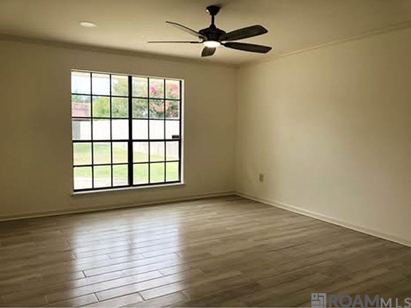 13523 Willowridge Ave, Baton Rouge