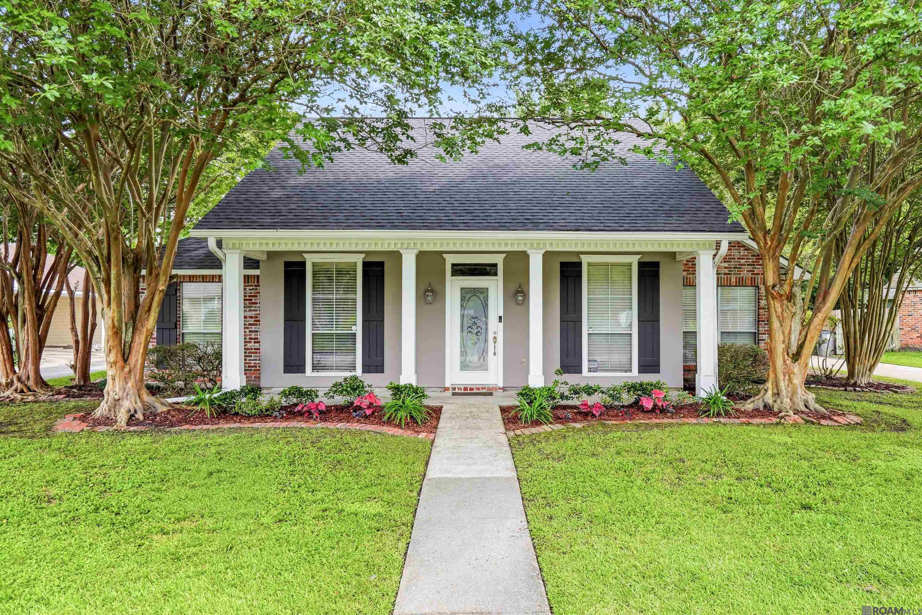 5253 River Meadow Dr