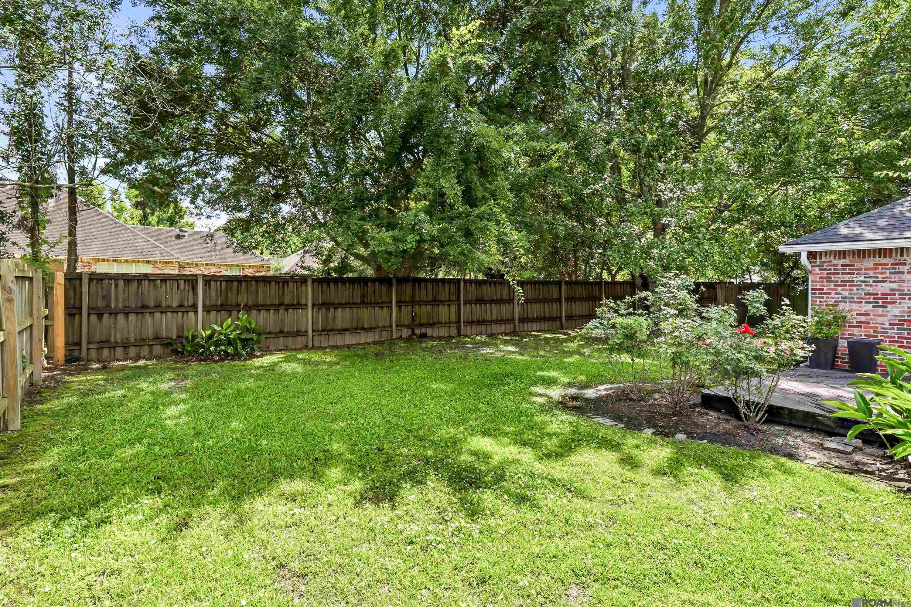 5253 River Meadow Dr