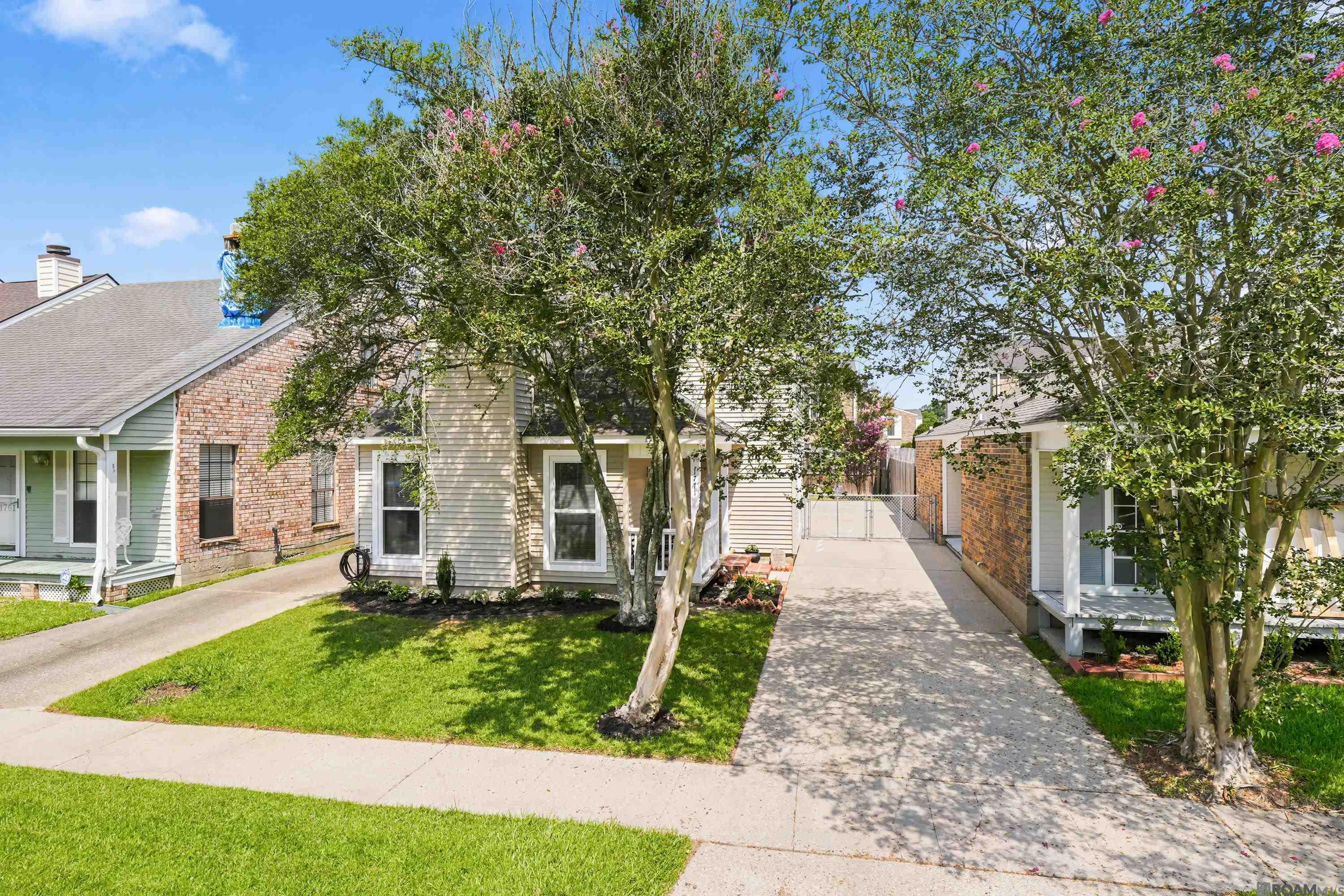 1771 Manor Oak Dr