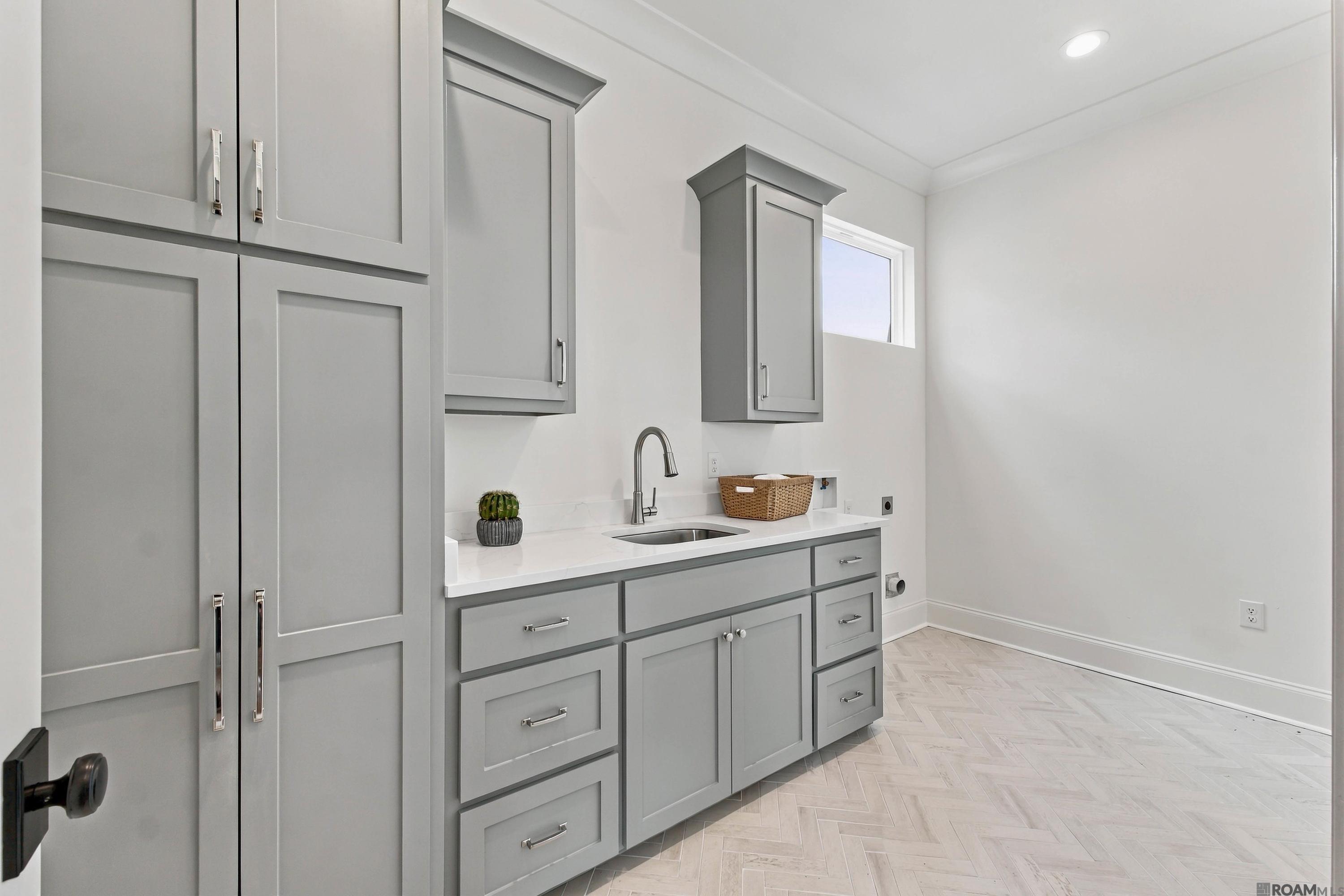 43328 Collyns Cove