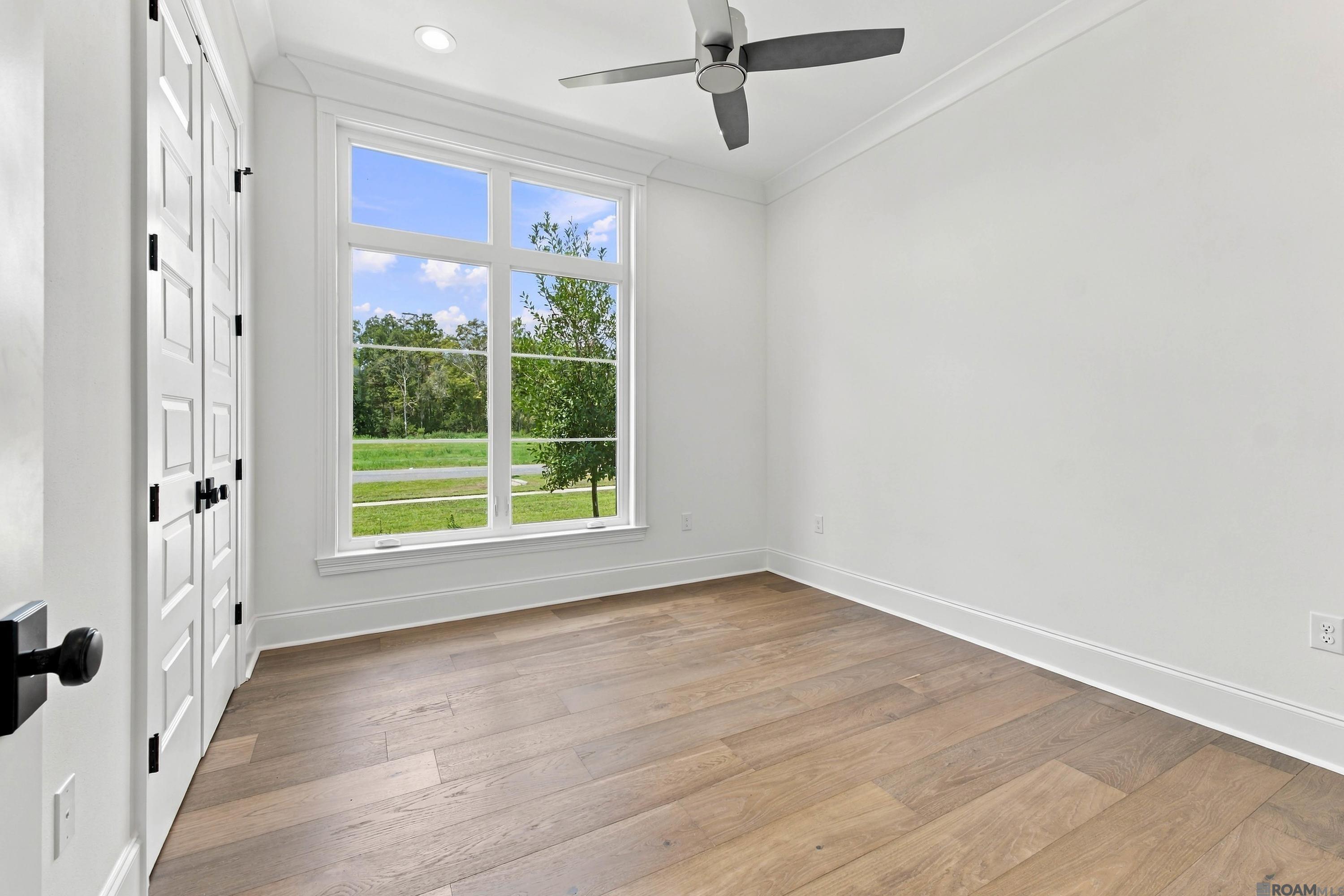 43328 Collyns Cove