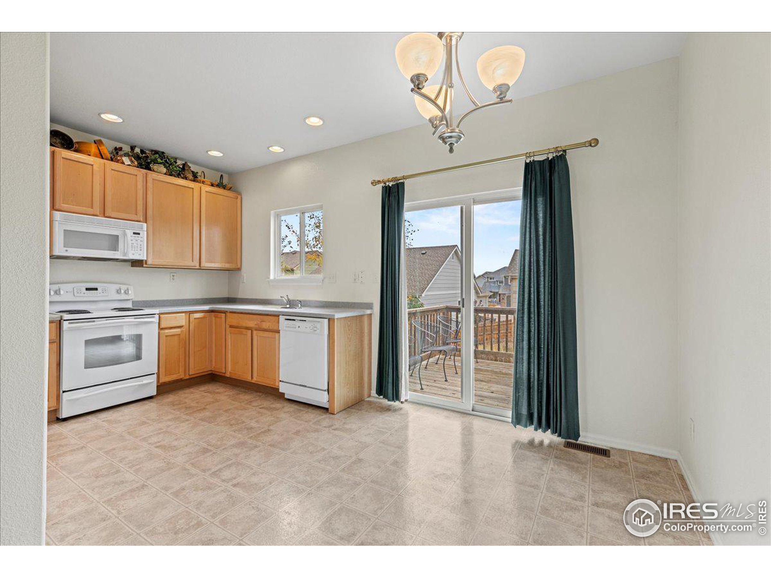 5618 Blue Mountain Cir