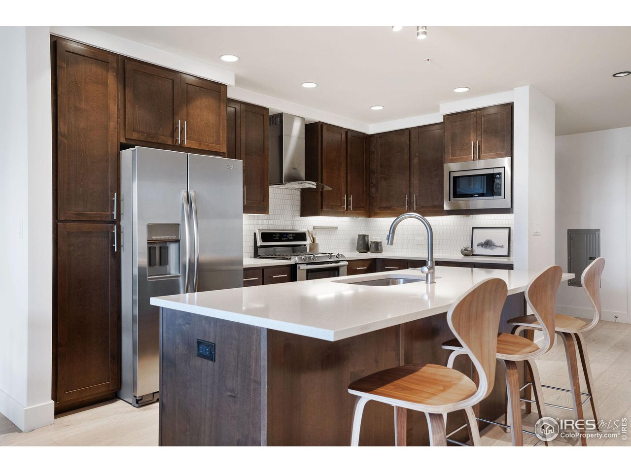 3401 Arapahoe Ave 203