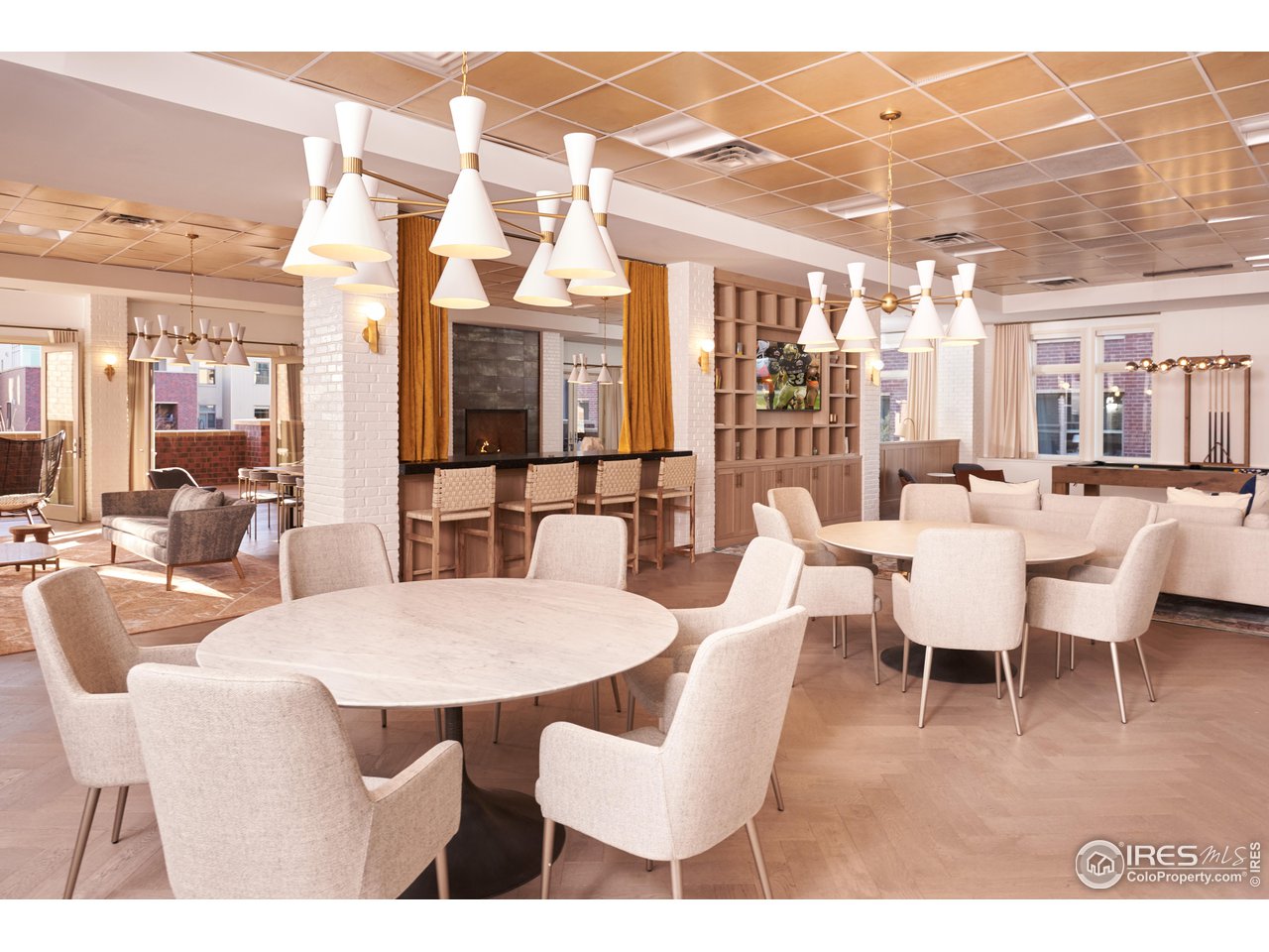 3401 Arapahoe Ave 203