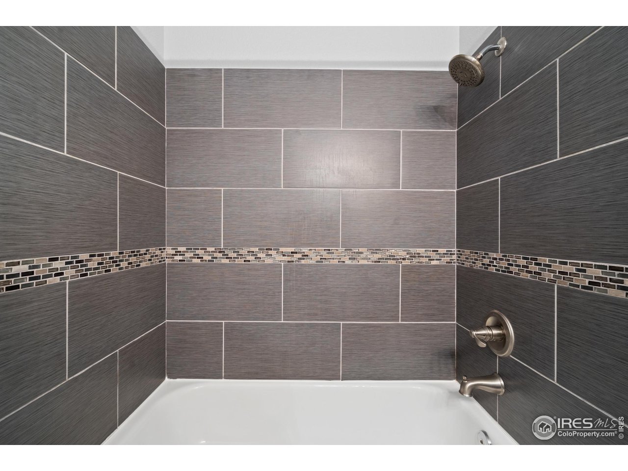 665 Manhattan Dr 665-202