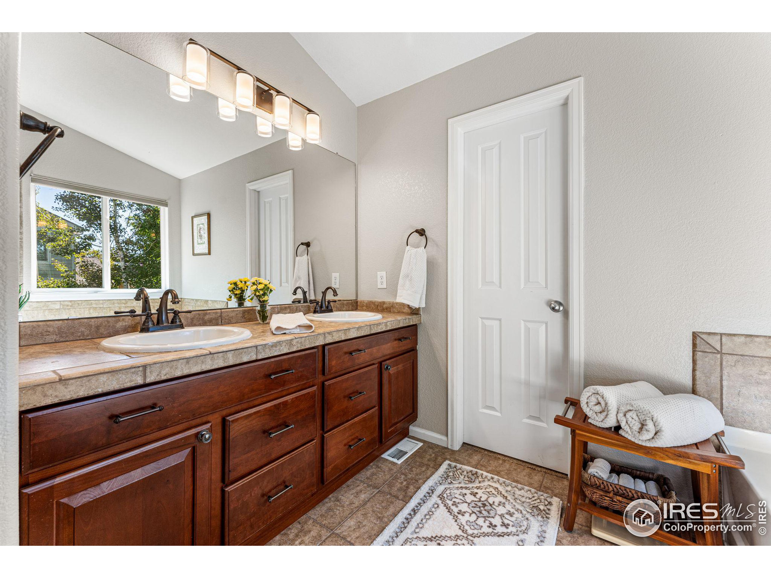 13271 Heart Lake Way