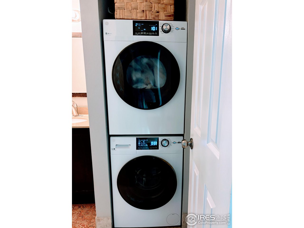 3209 Redstone Rd 12B