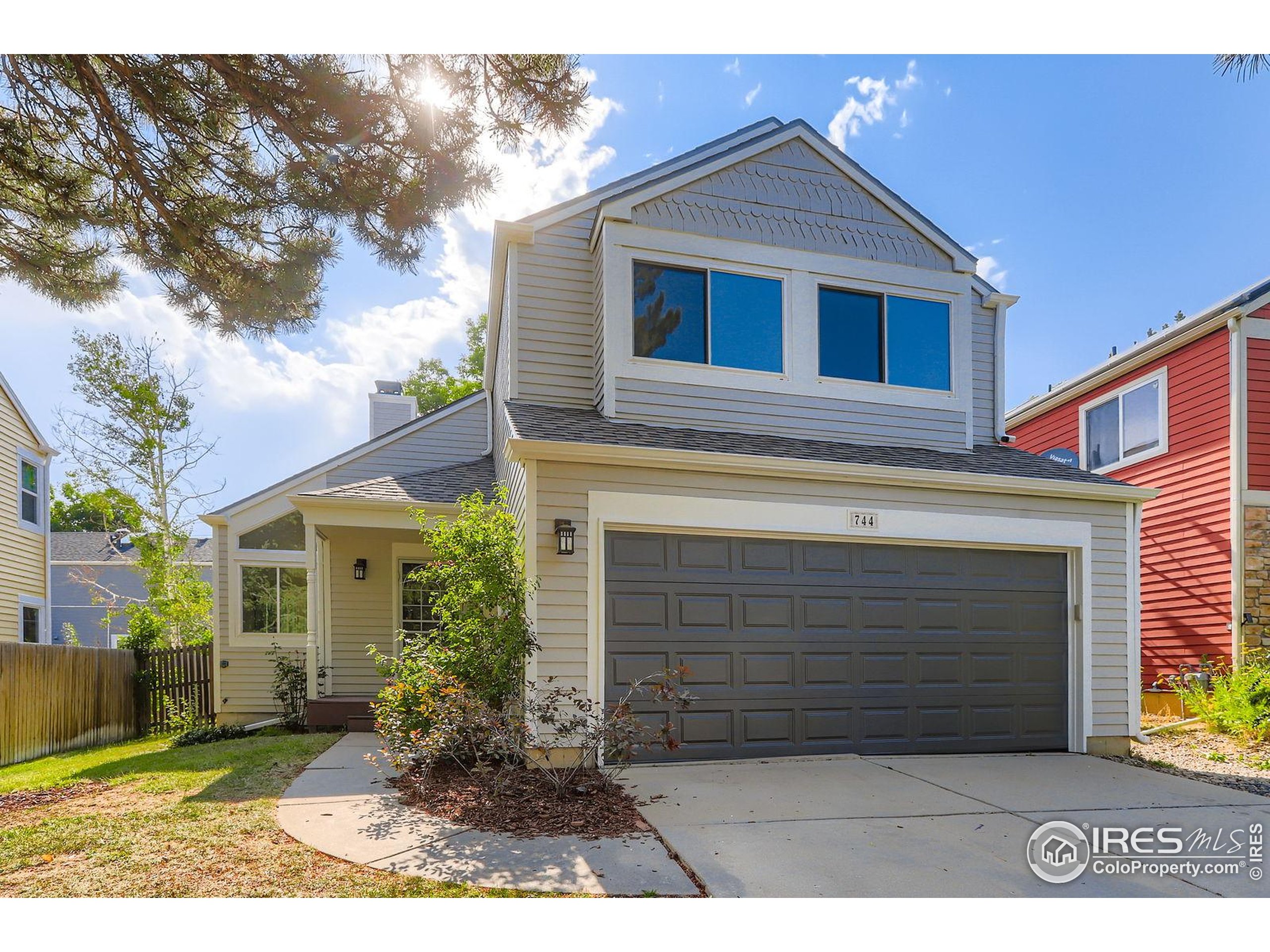 744 Owl Dr