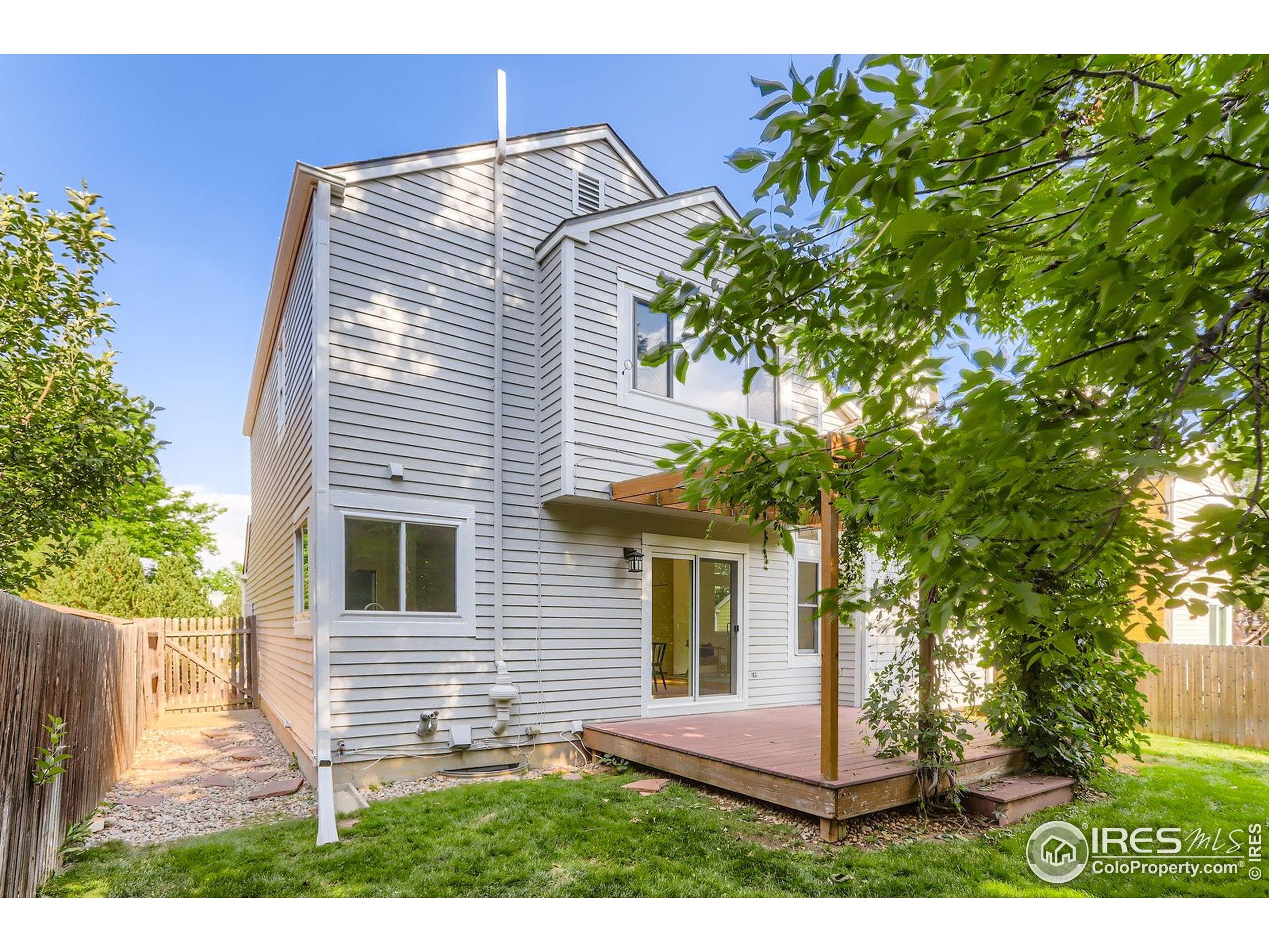 744 Owl Dr