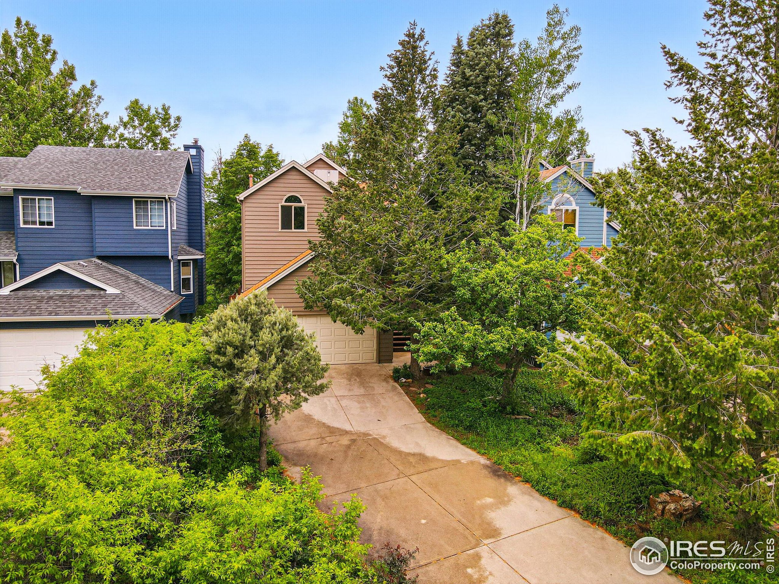 4489 Wellington Rd