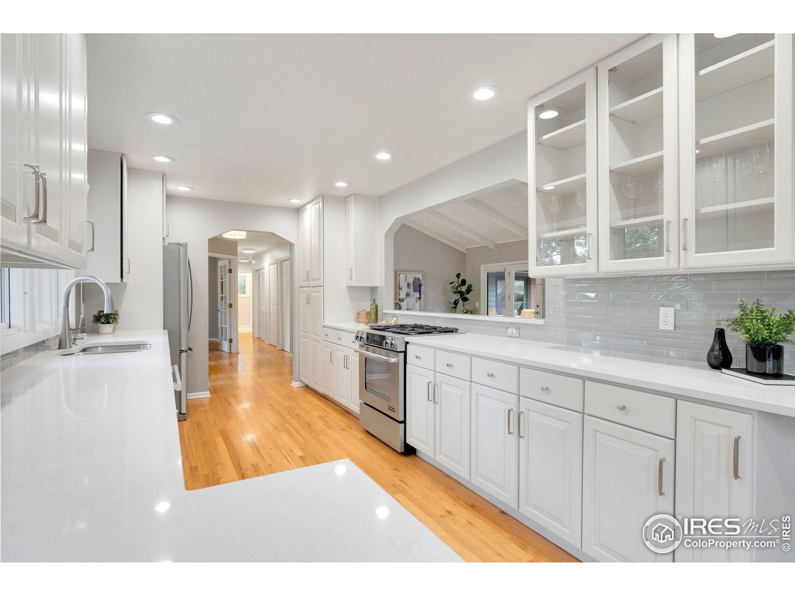 4160 Caddo Pkwy